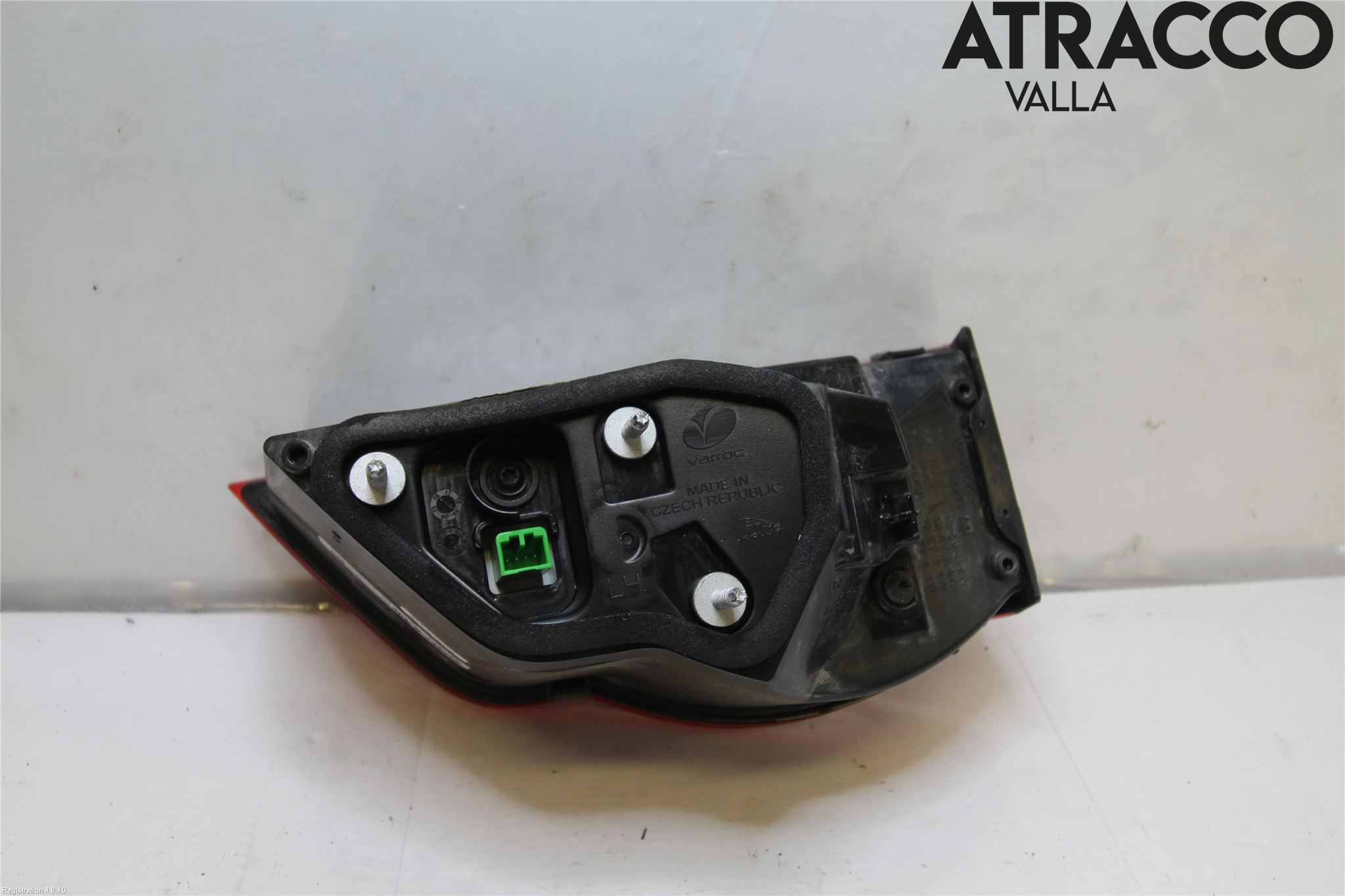 Jaguar F-PACE Bakljus Lucka Vä