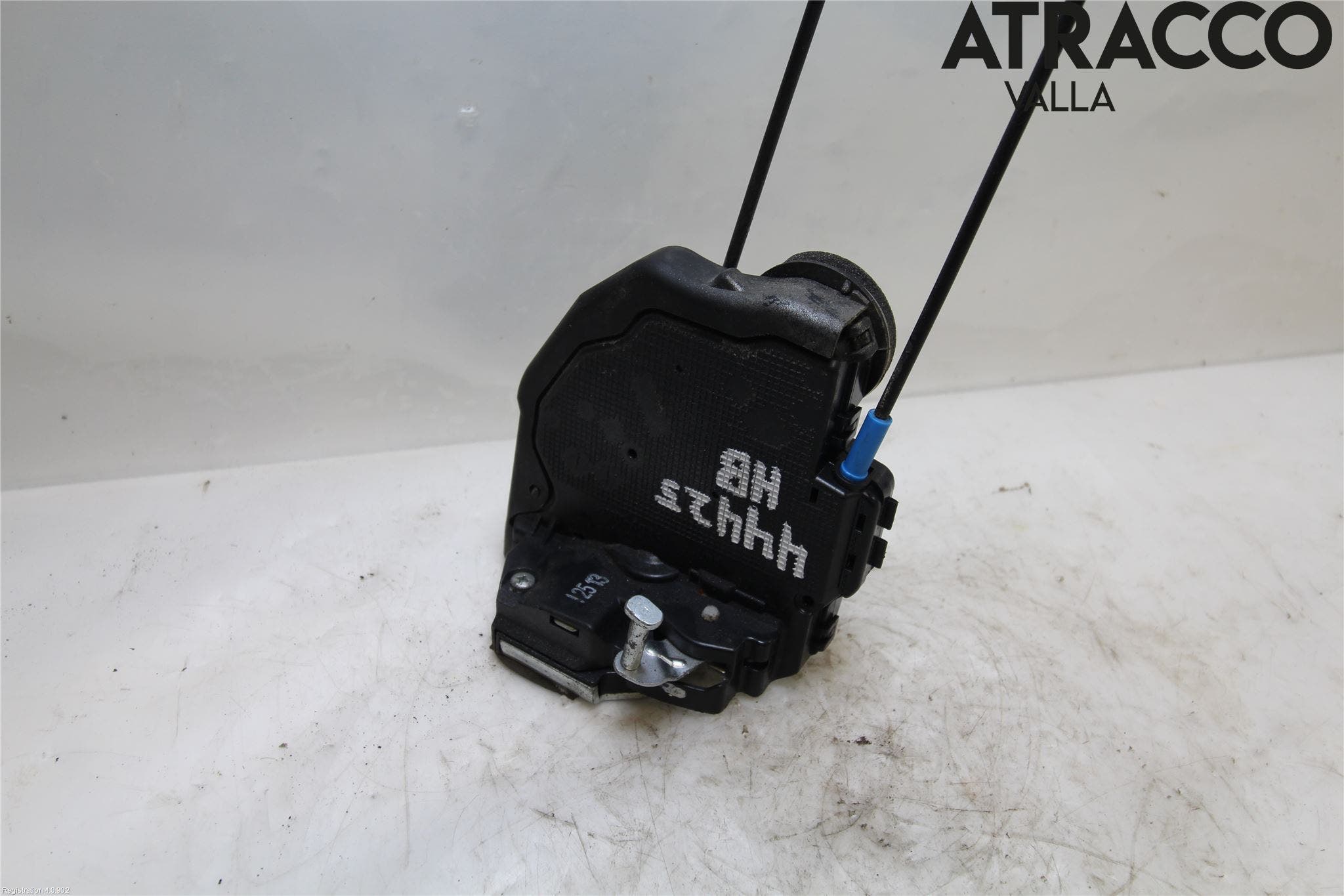 Toyota AURIS 13-19 Låskista-Dörrlås