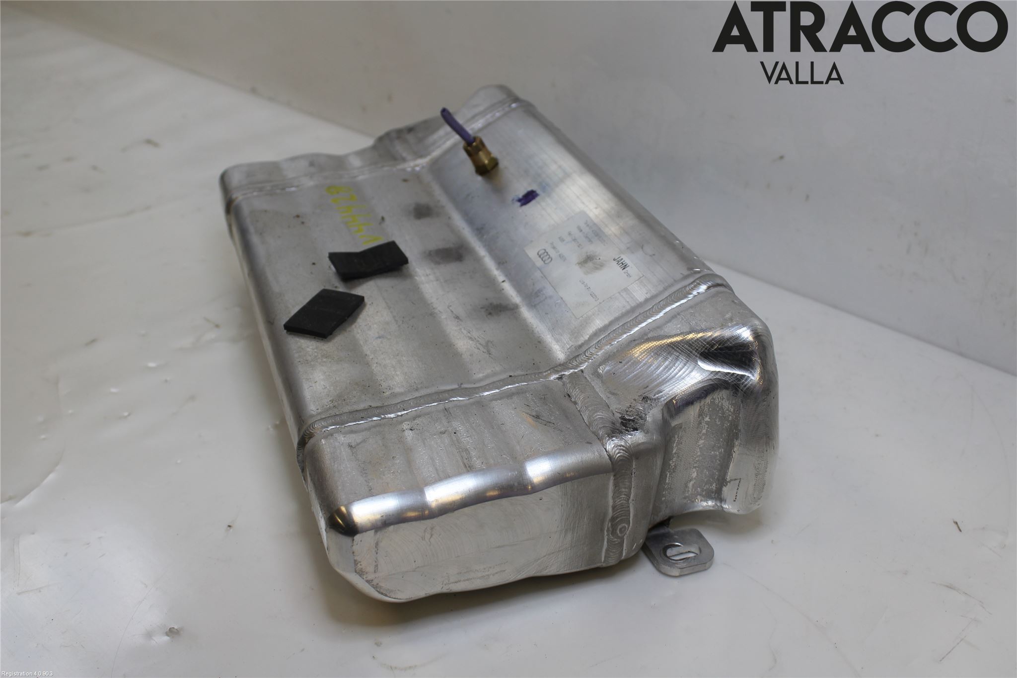 Audi A6 ALLROAD 12-18 Nivå/Luftförändring Trycktank