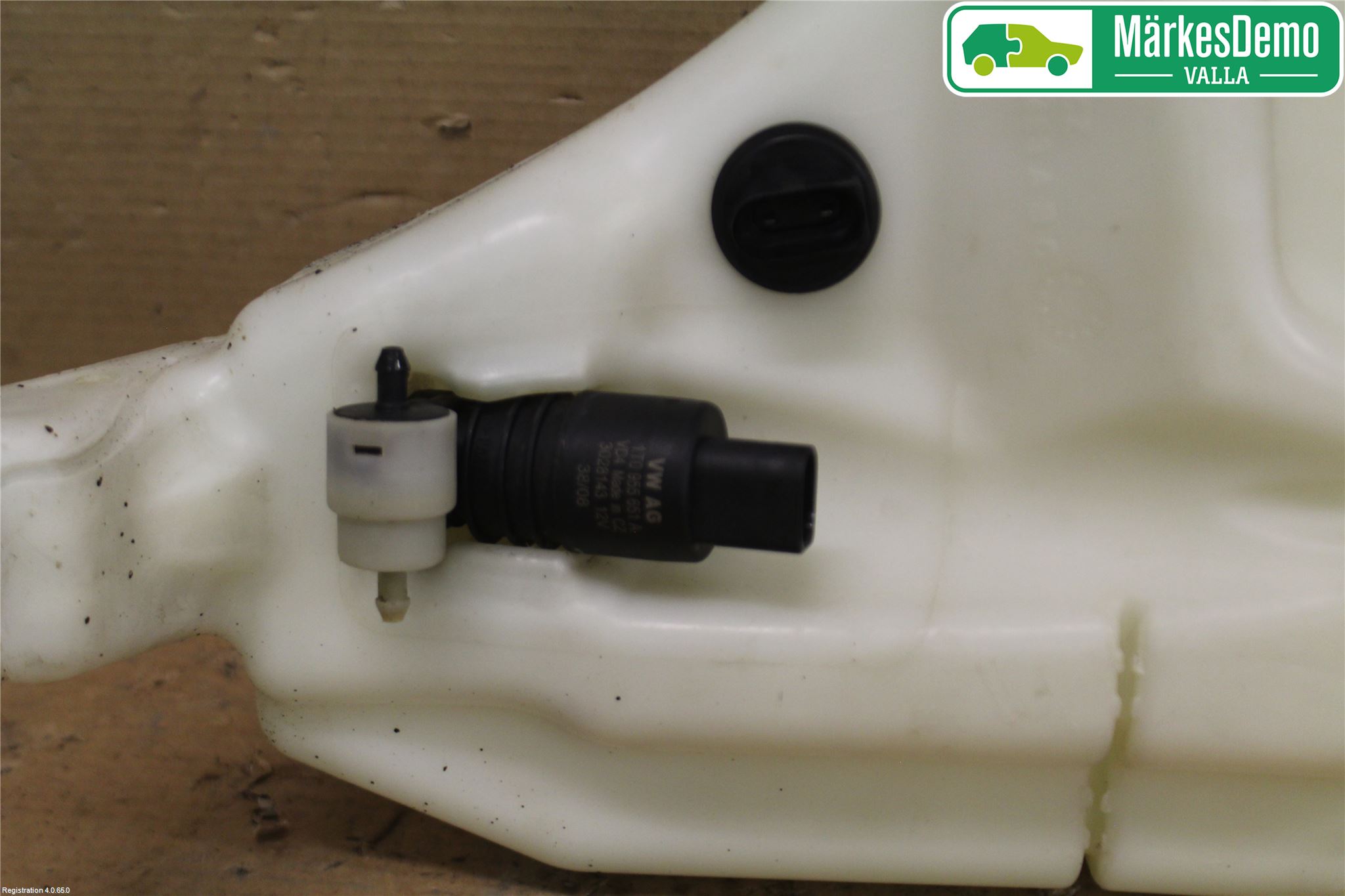 Audi Q7/SQ7 Spolartank Vindruta-Strål