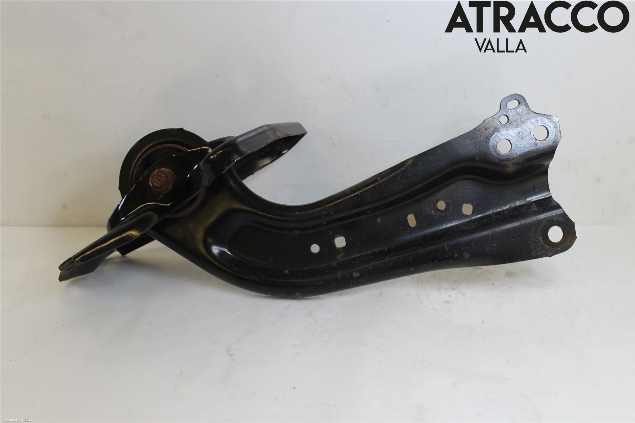 Toyota C-HR 16-23 Bärarm Bak Vänster