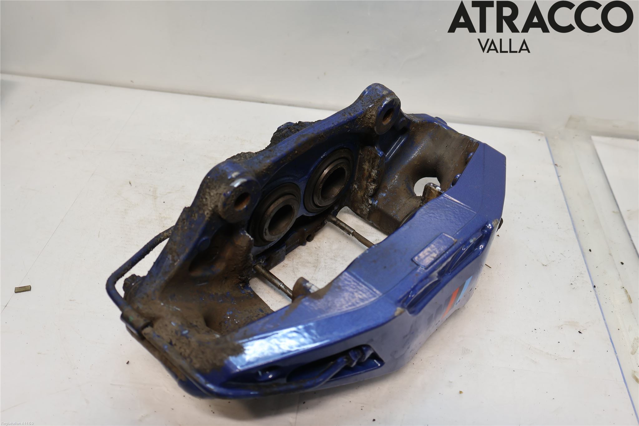 BMW 5 G30/G31/F90 17-23 Bromsok Fram Vänster