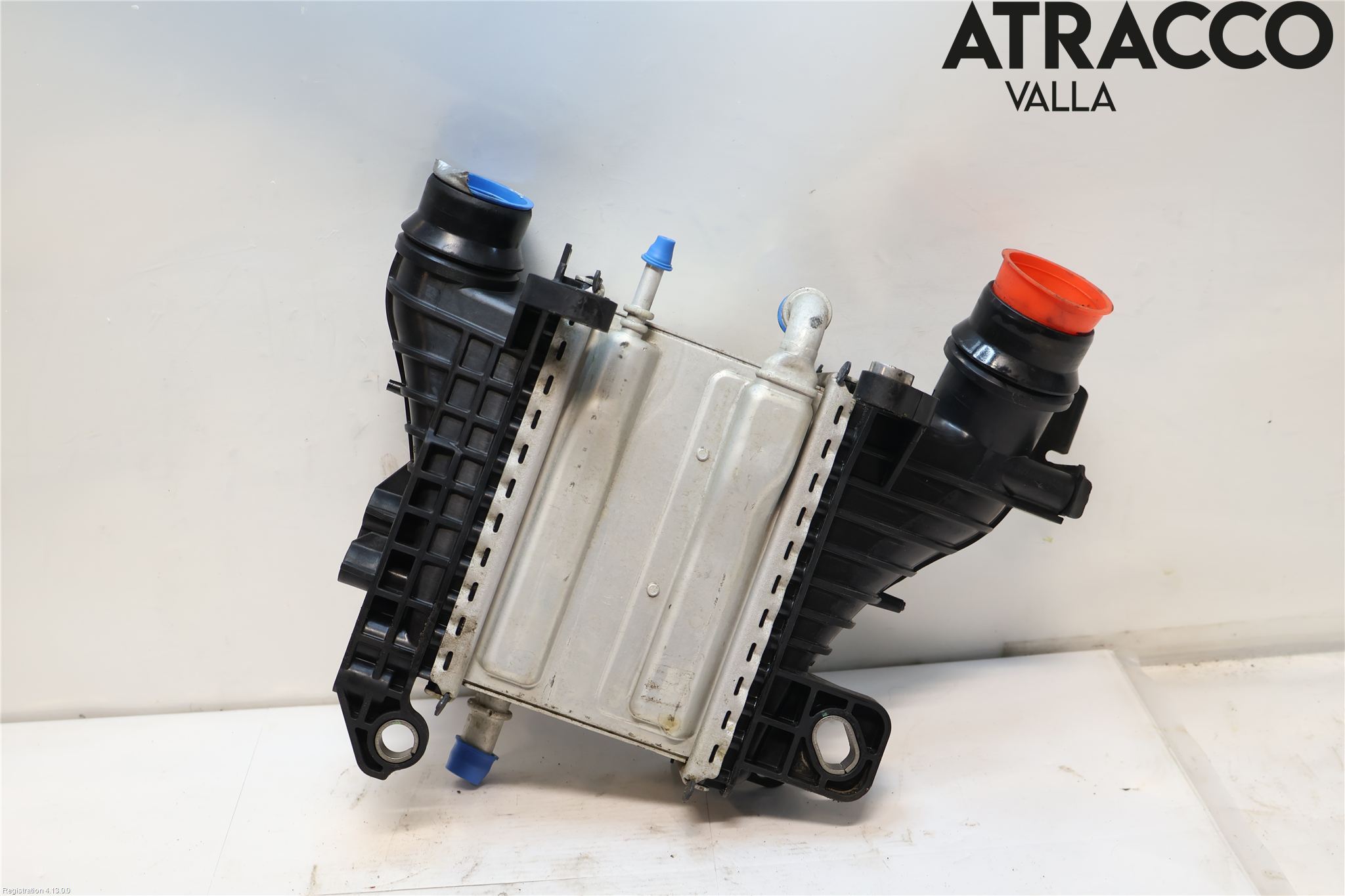 Nissan NV250 20-22 Laddluft-Intercooler Kyl