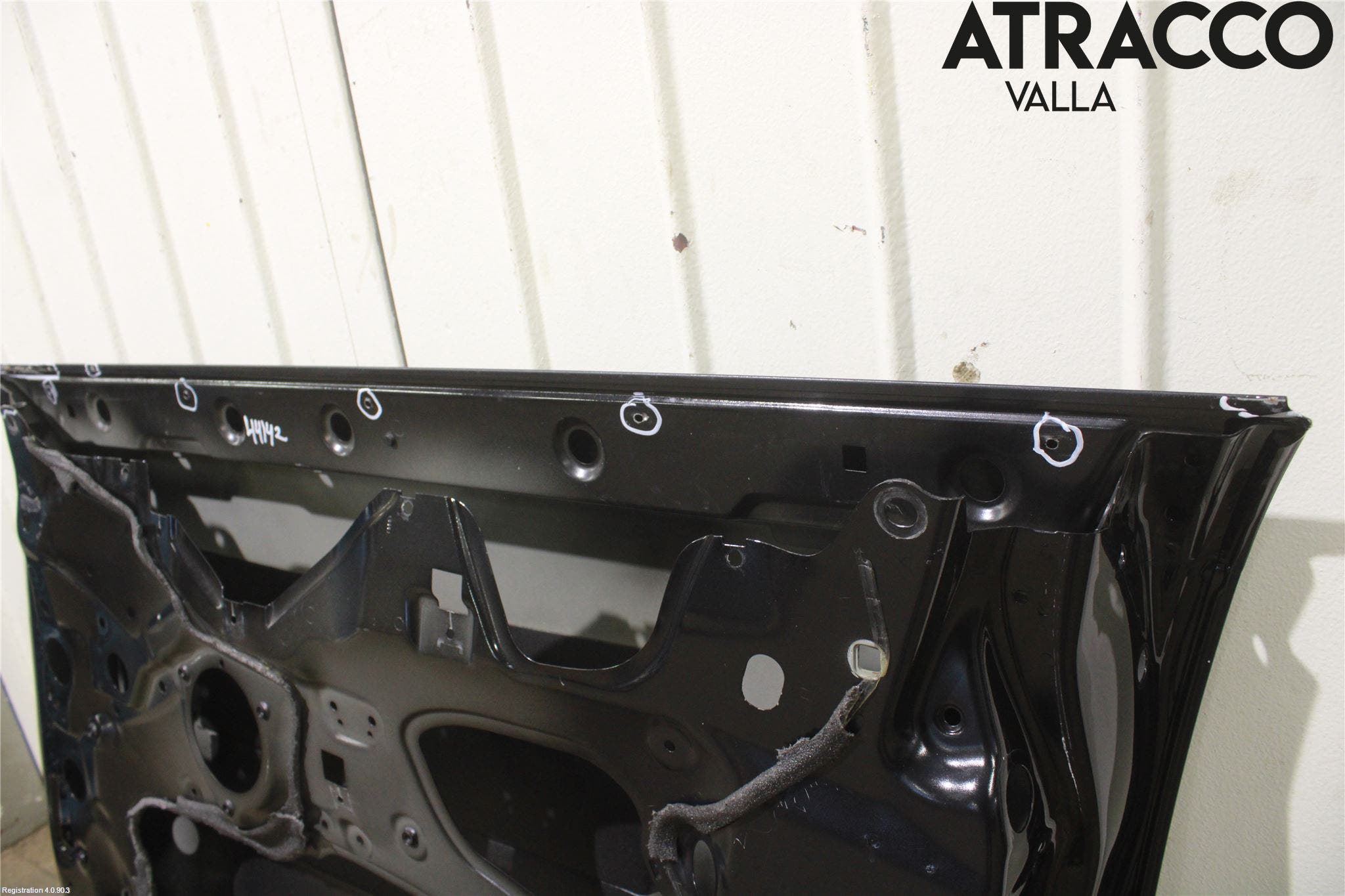 Audi A6/S6 05-11 Dörr Fram Höger