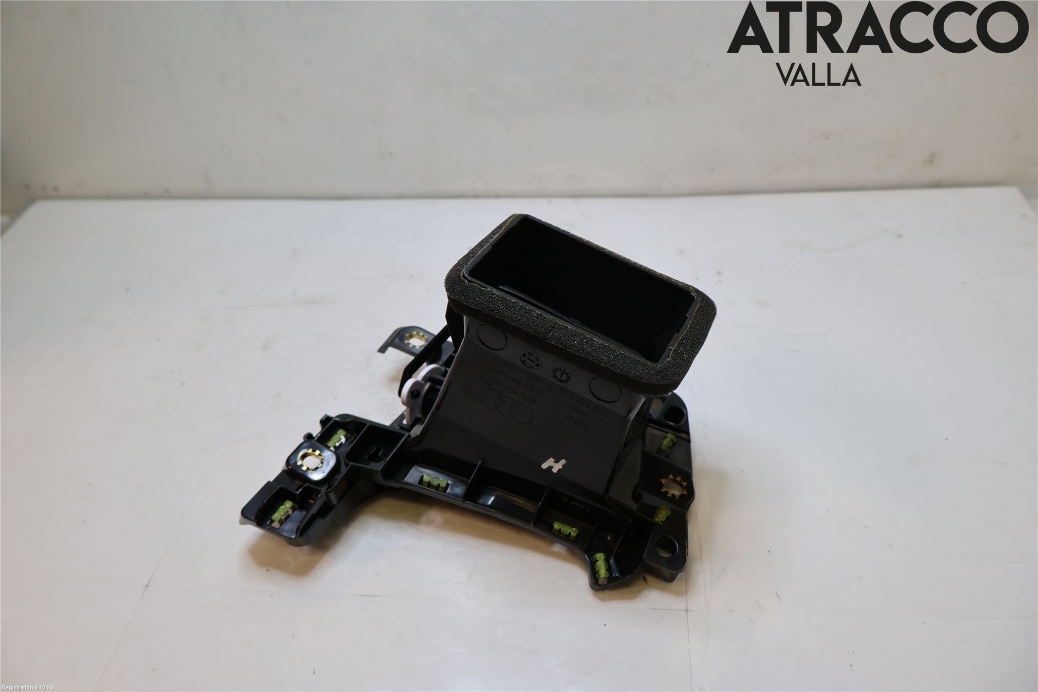 Audi A1 19- Defrosterkanal-Munstycke