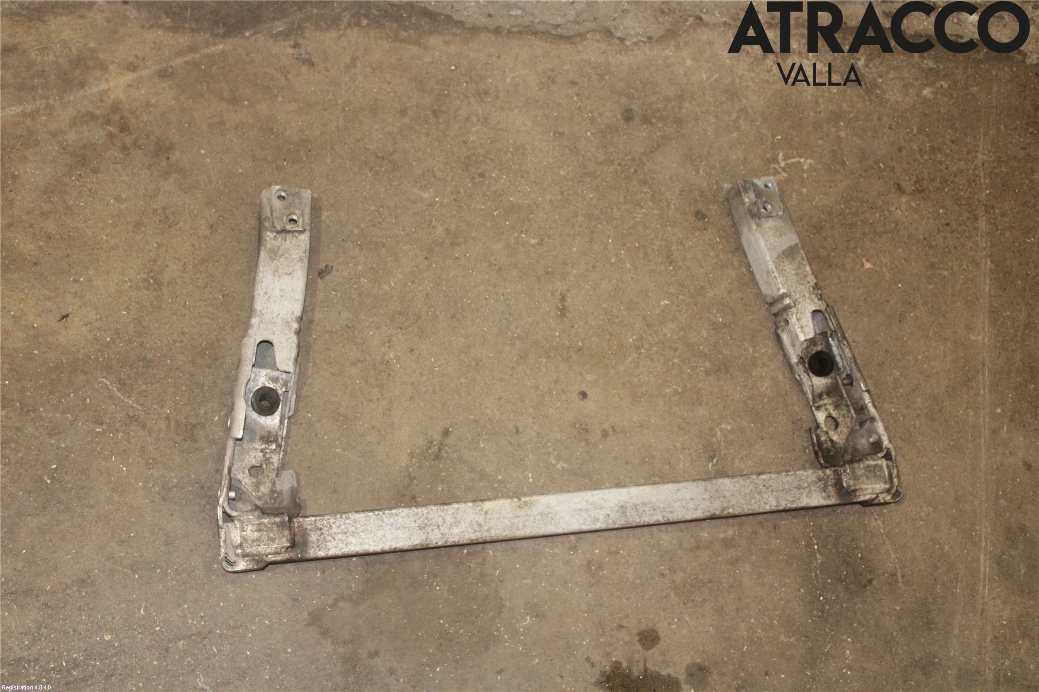 Maserati GHIBLI Framvagnsbalk