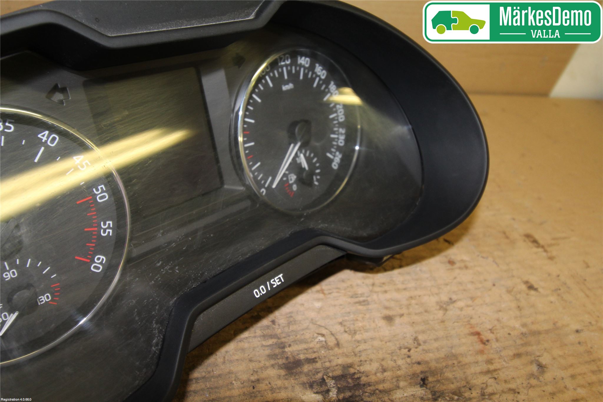 Skoda SUPERB 09-15 Instrument Komb