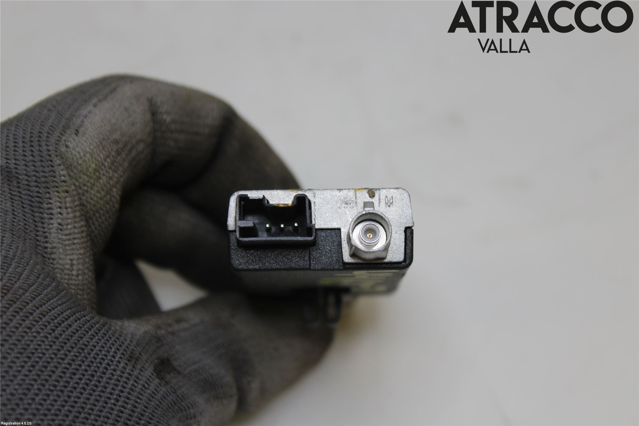 Peugeot 3008 17-24 Antennförstärkare