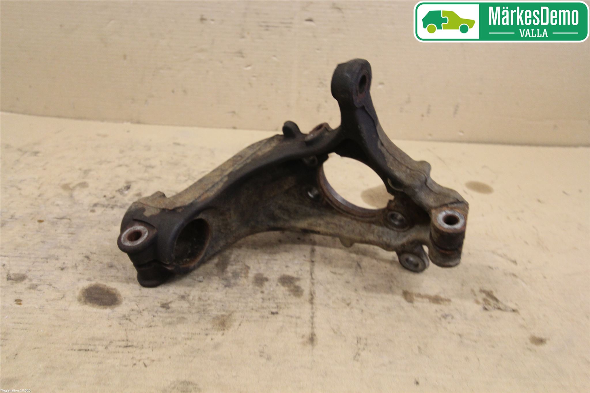 Nissan QASHQAI 14-17 Styrspindel Lagerhus Hö