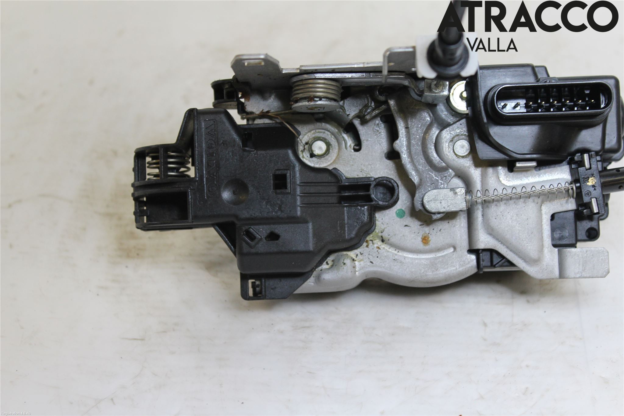 Volvo XC60 18- Låskista-Dörrlås