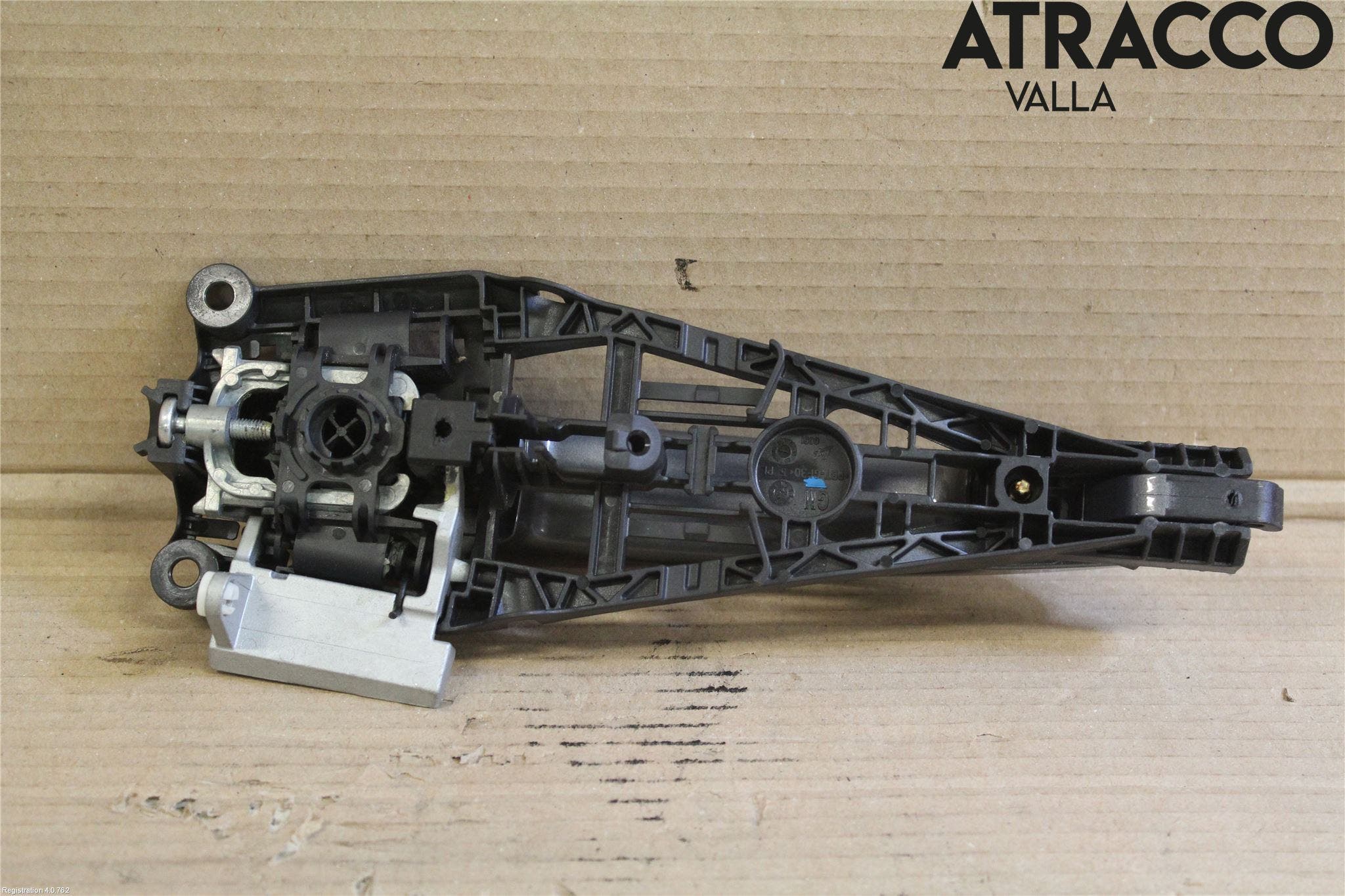 Opel MERIVA B 10-17 Dörrhandtag Yttre Vä