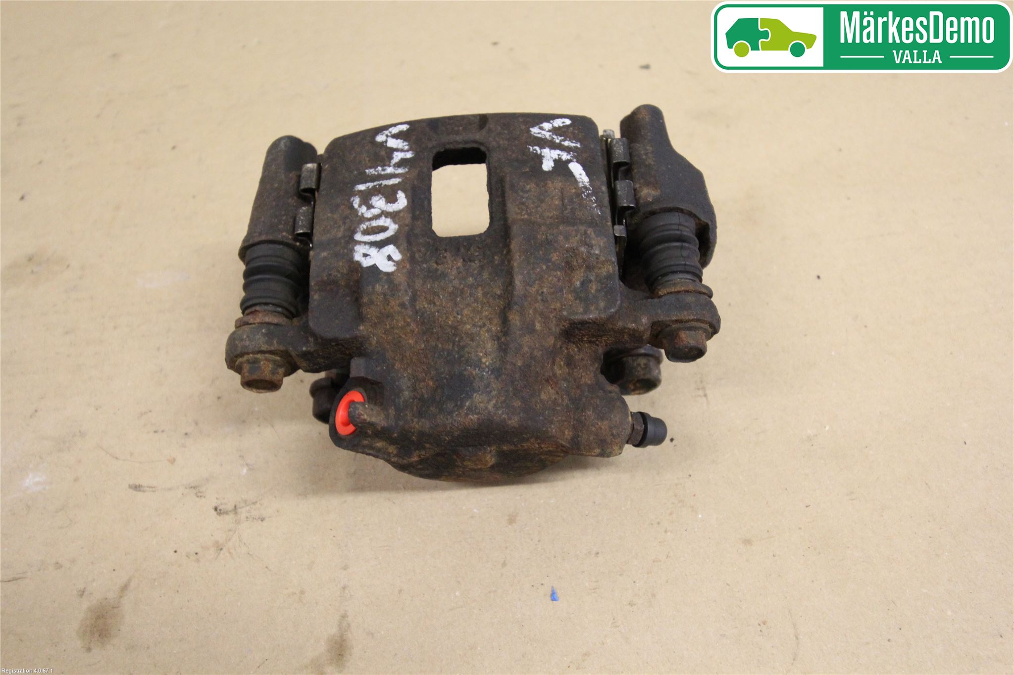 Suzuki VITARA 88-98 Bromsok Fram Vänster