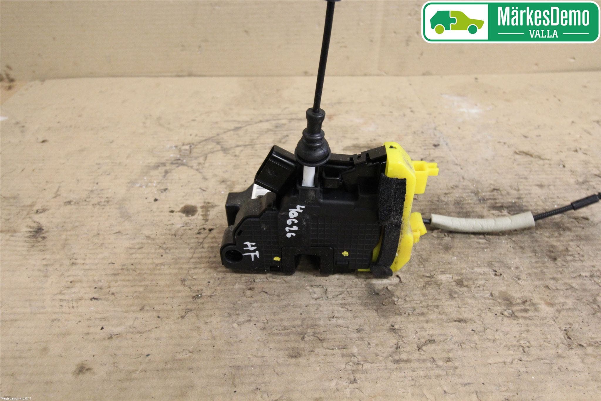 Kia CEED 12-18 Låskista-Dörrlås