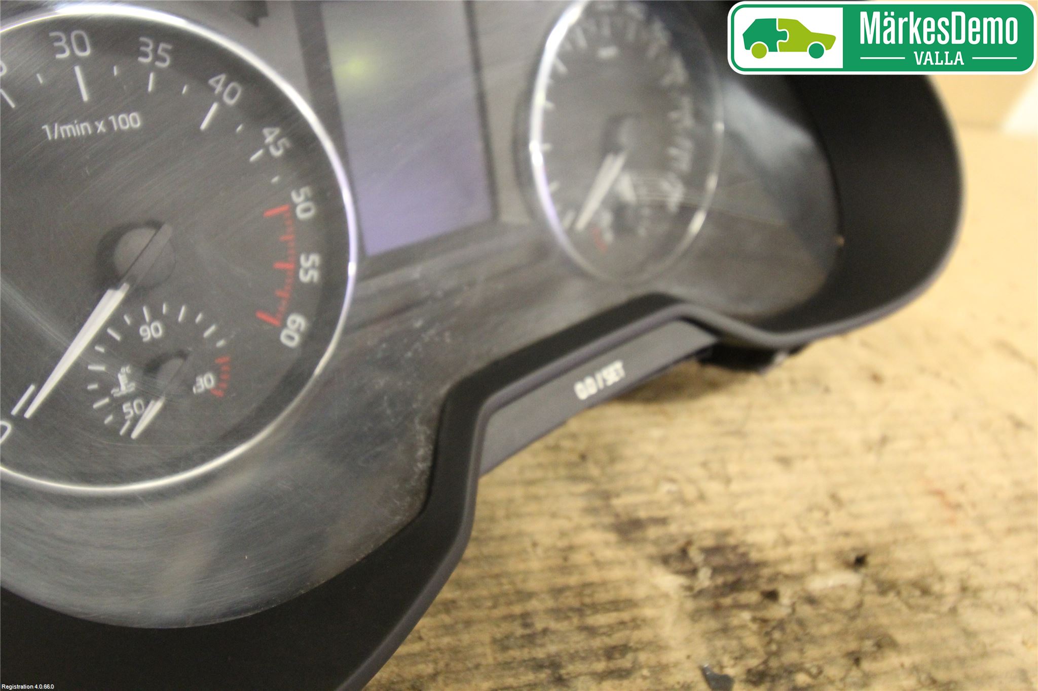 Skoda SUPERB 09-15 Instrument Komb