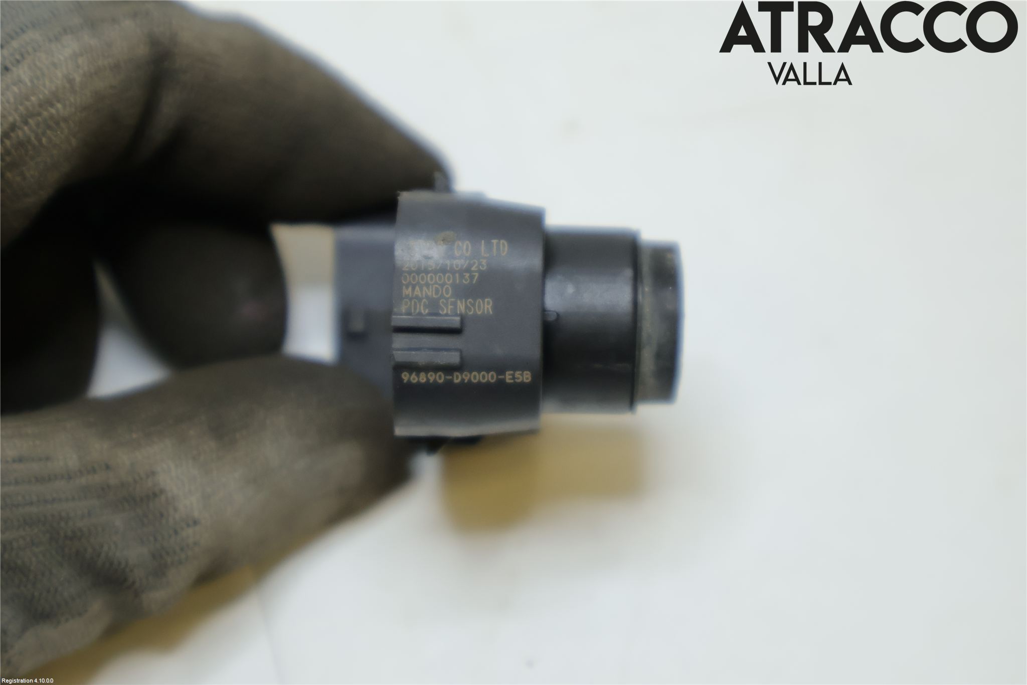 Kia SPORTAGE (QL) 16-21 Parkeringshjälp Frontsensor