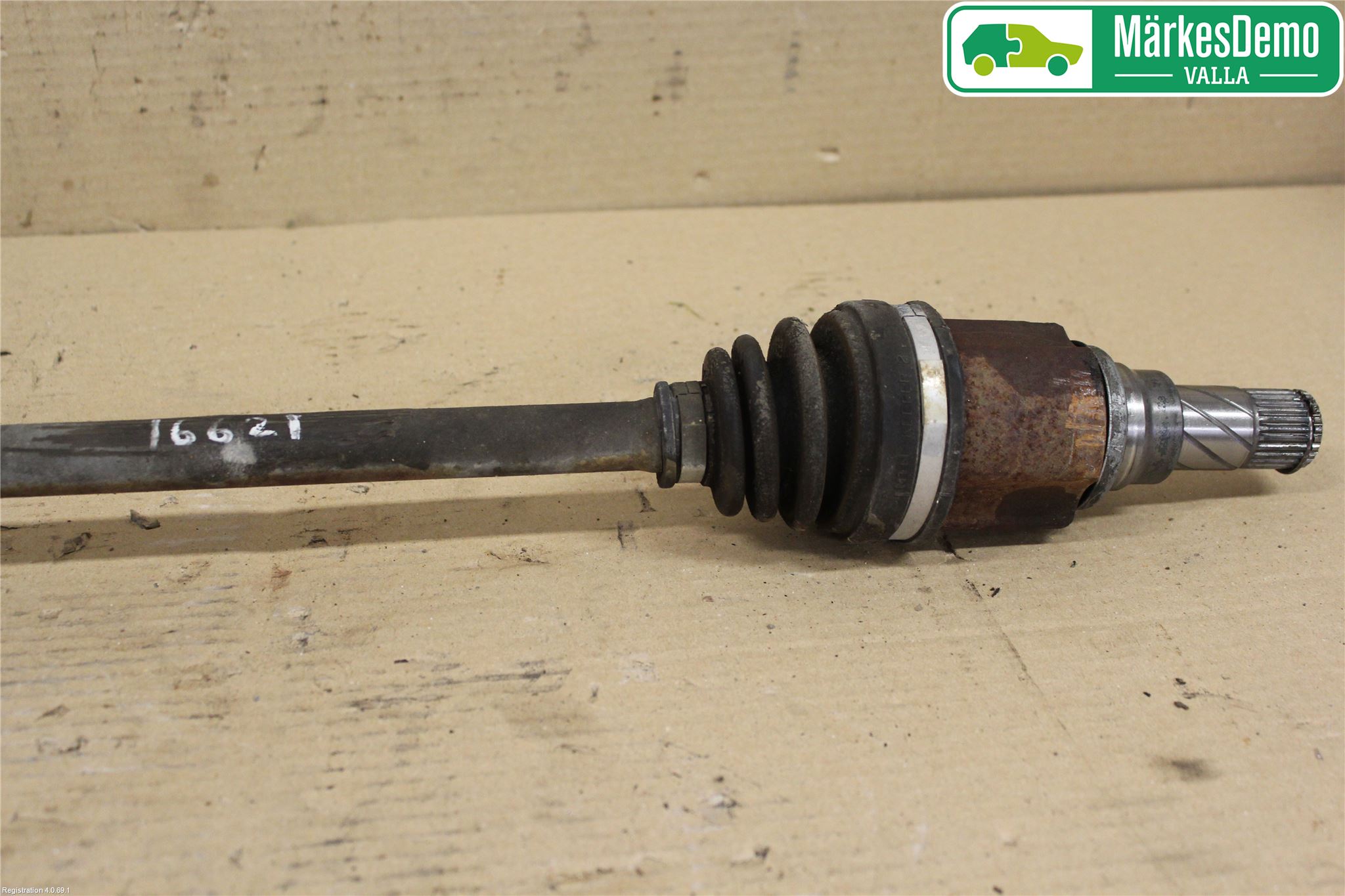 Mitsubishi SPACE STAR 13- Drivaxel Fram Vänster