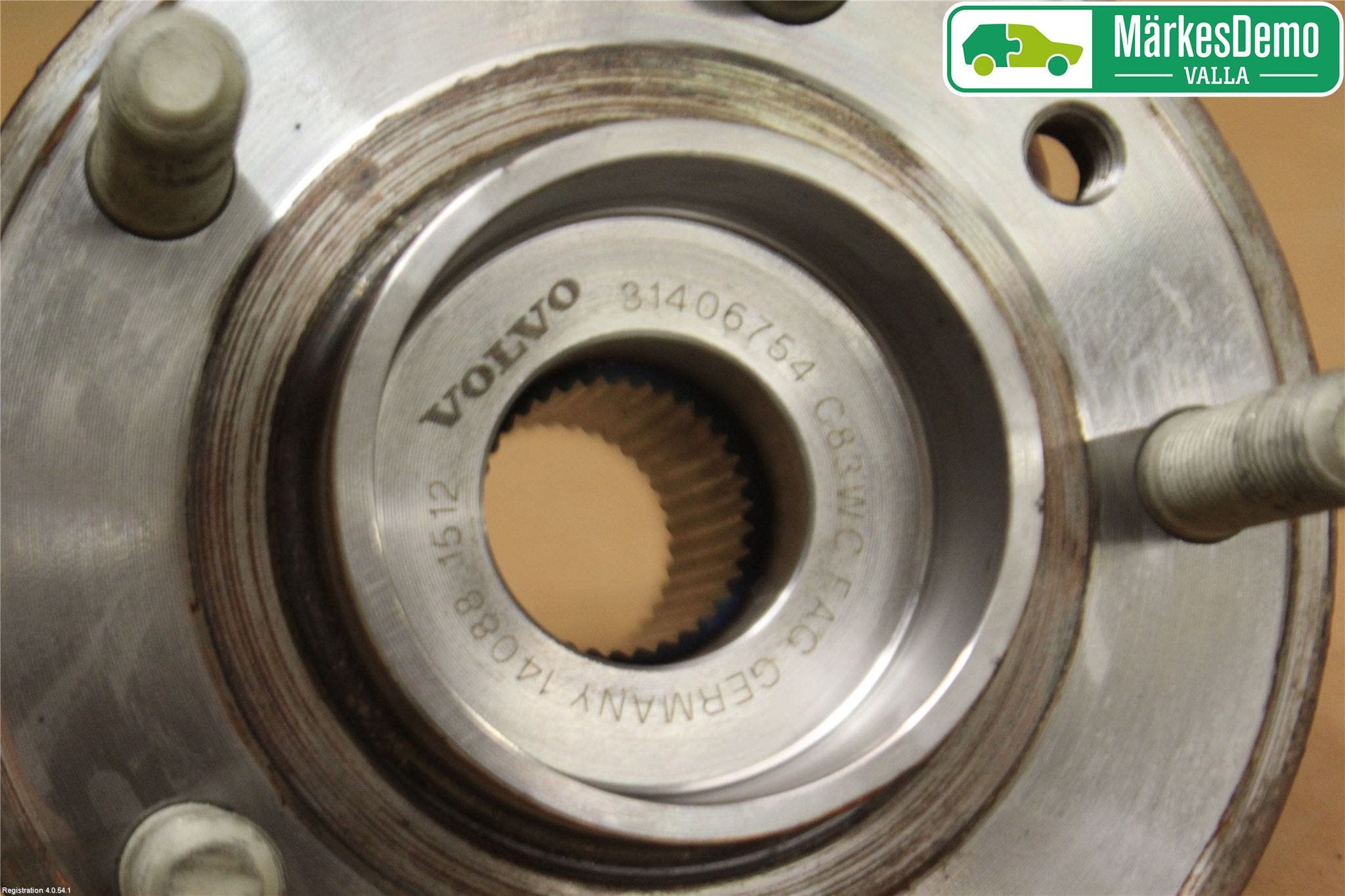 Volvo V40 12-19 Nav Fram