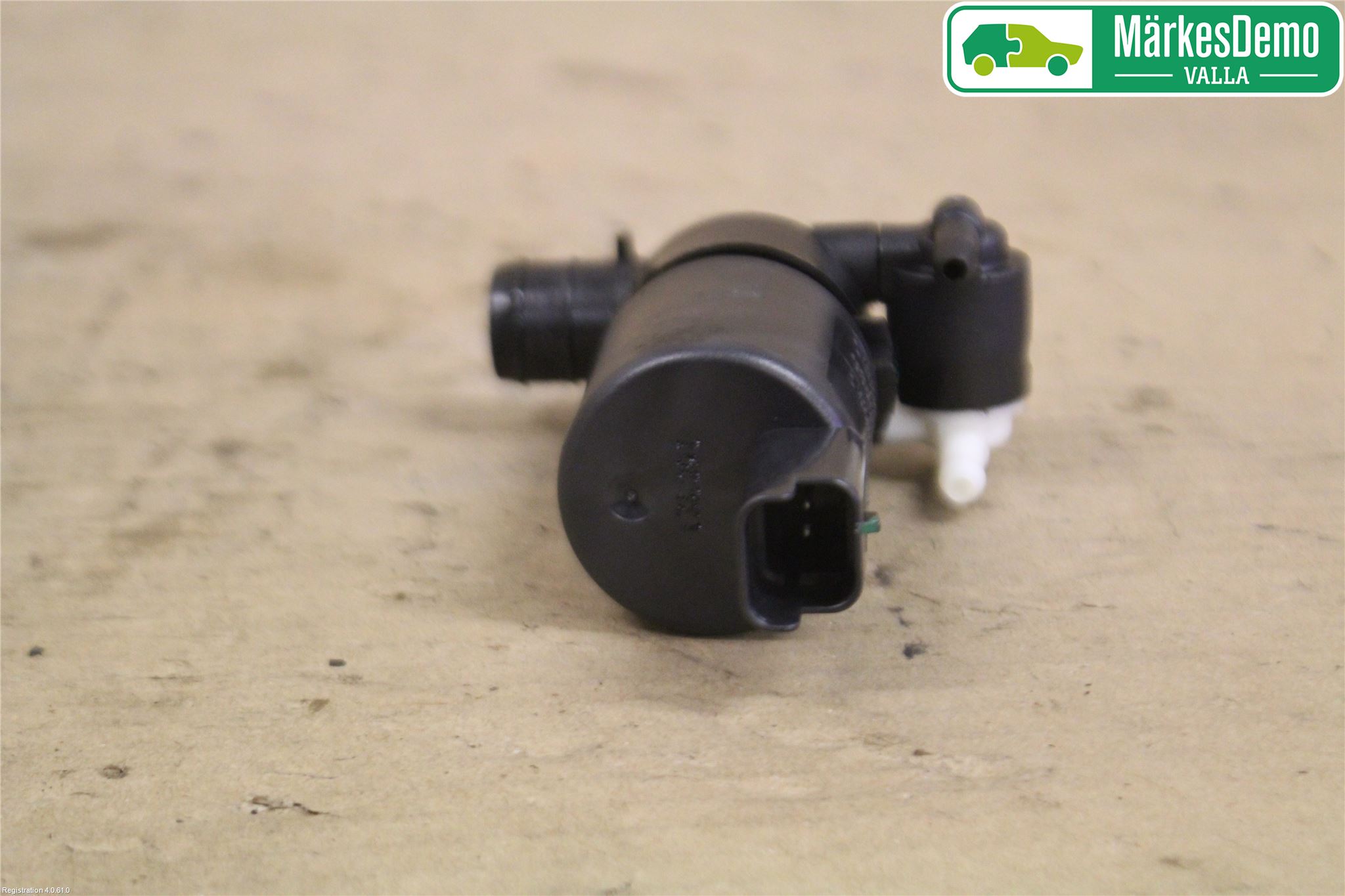 Dacia SANDERO/STEPWAY 13-20 Spolarpump Vindruta