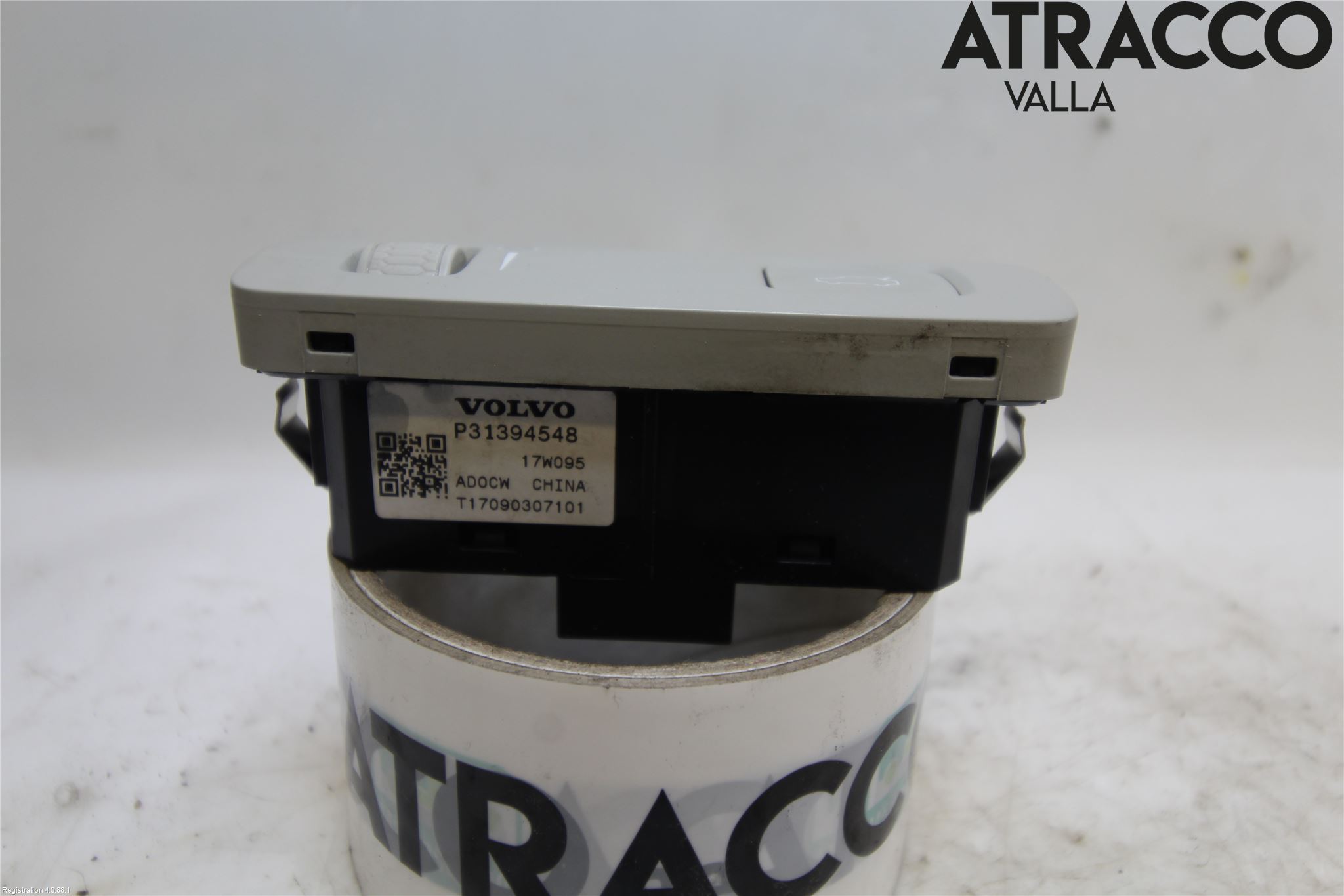 Volvo V90 17->> Strömställare Baklucka