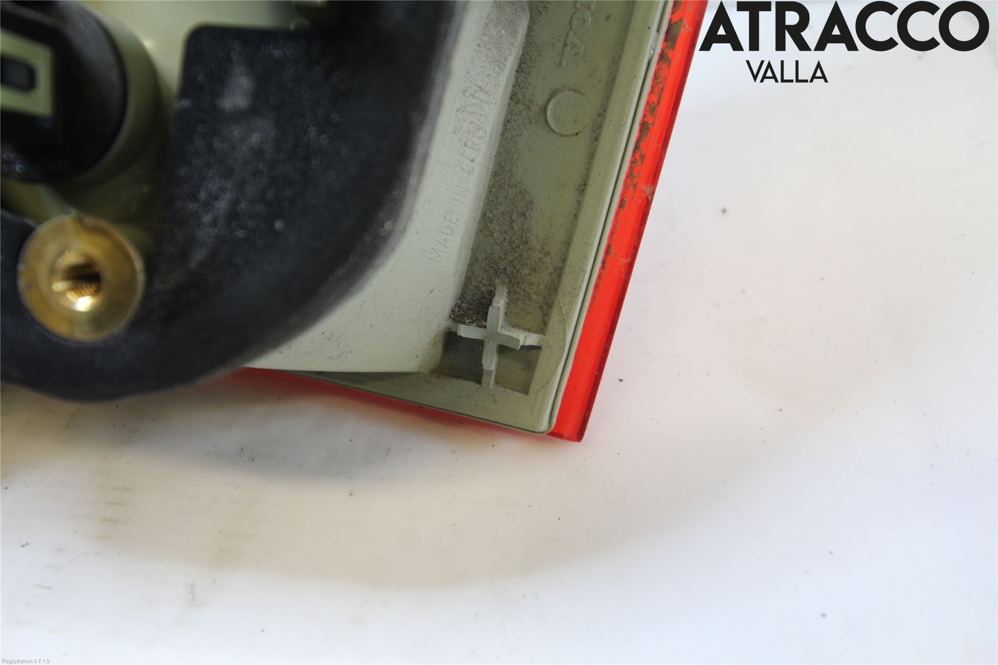 Volvo XC70 08-13 Bakljus Lucka Vä