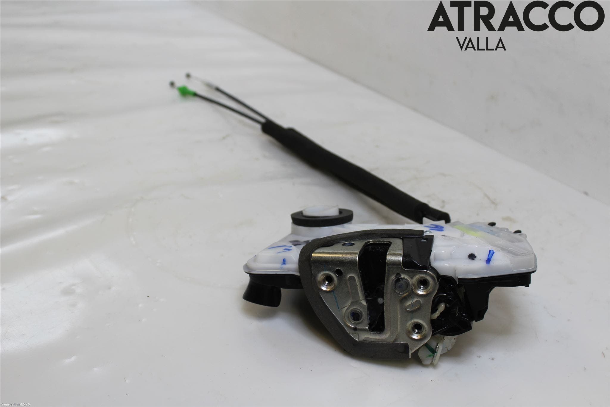 Toyota C-HR 16-23 Låskista-Dörrlås