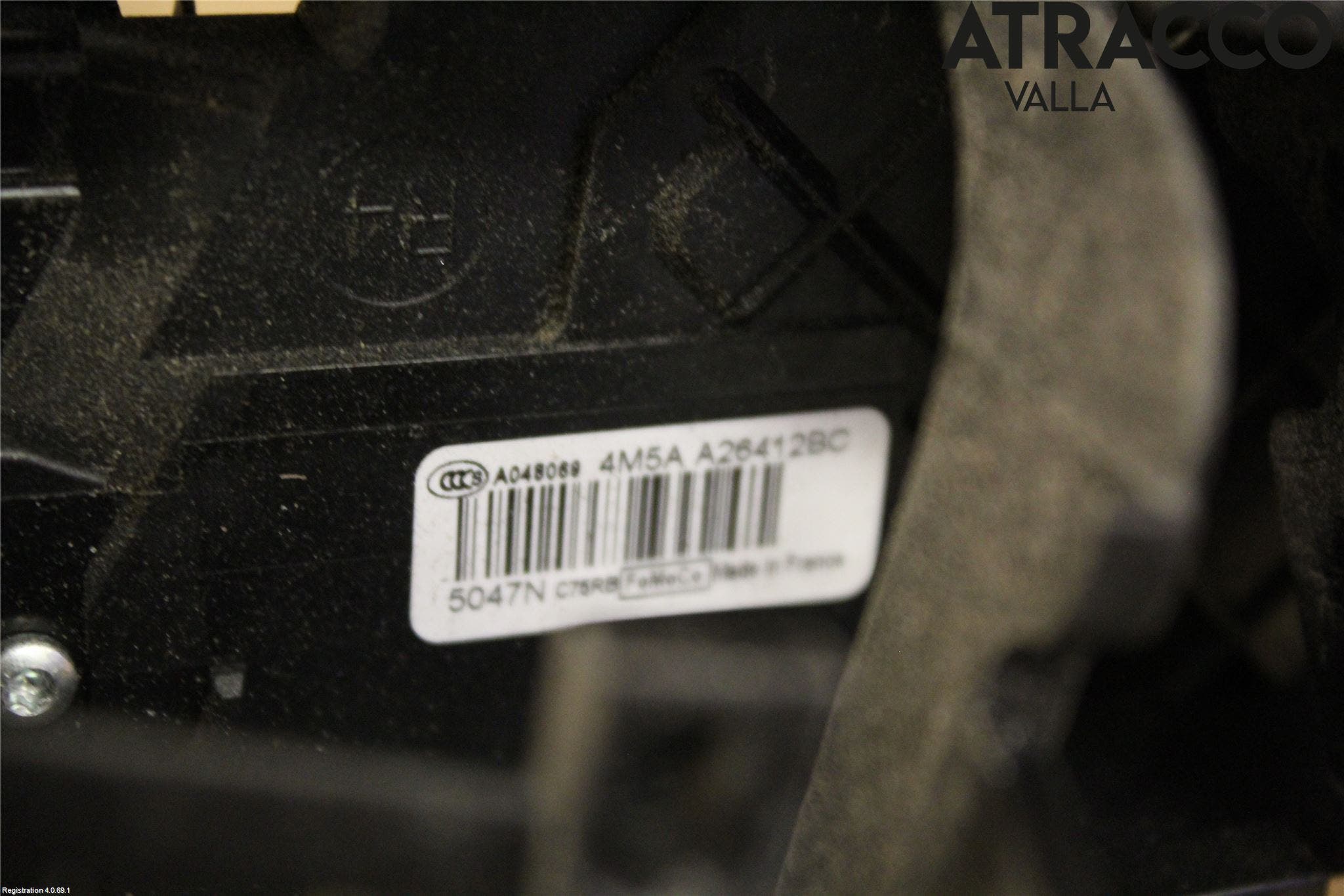 Ford FOCUS 04-07 Låskista-Dörrlås