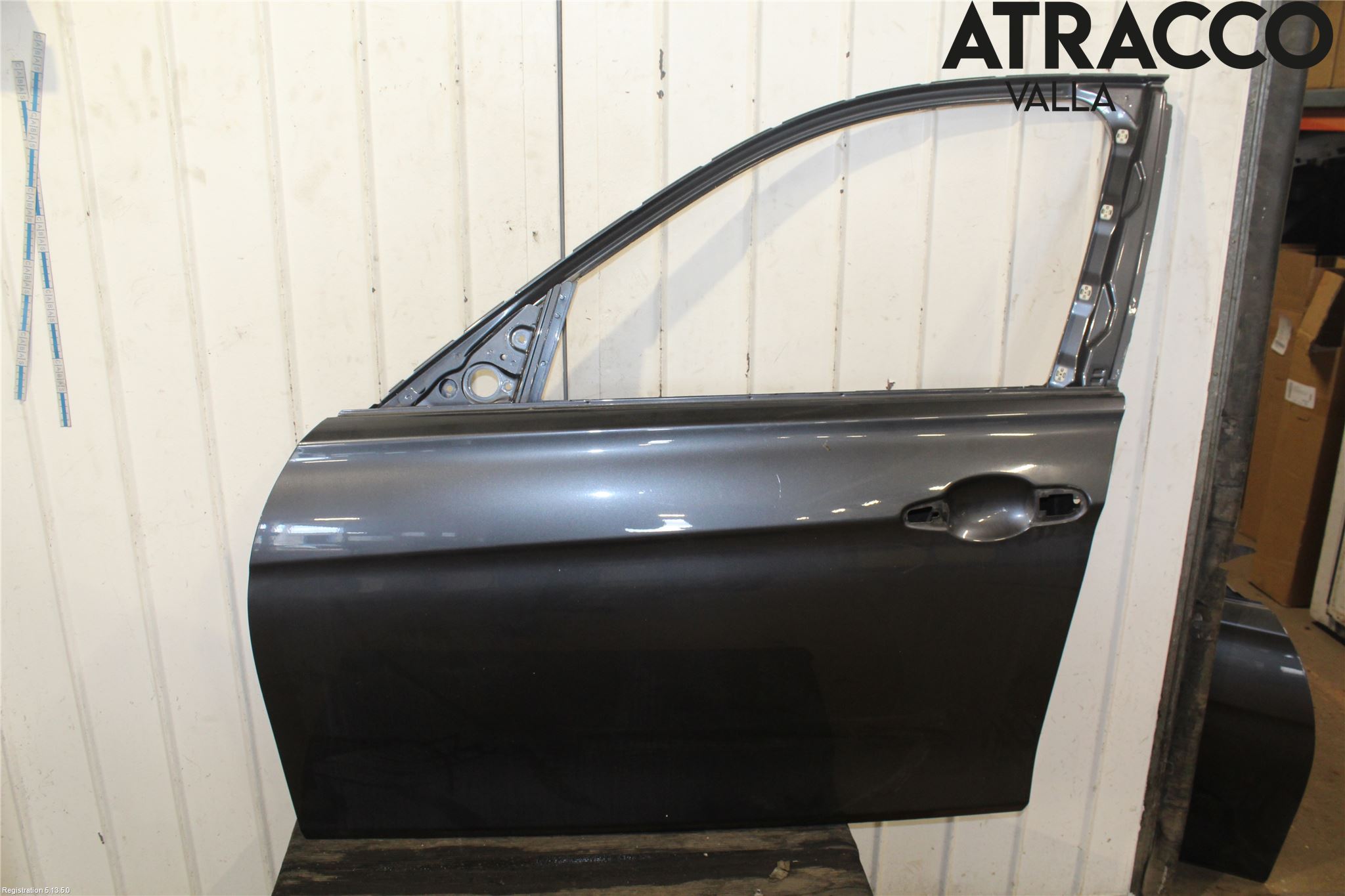 BMW 3 F30/F31/F80 12-19 Dörr Fram Vänster