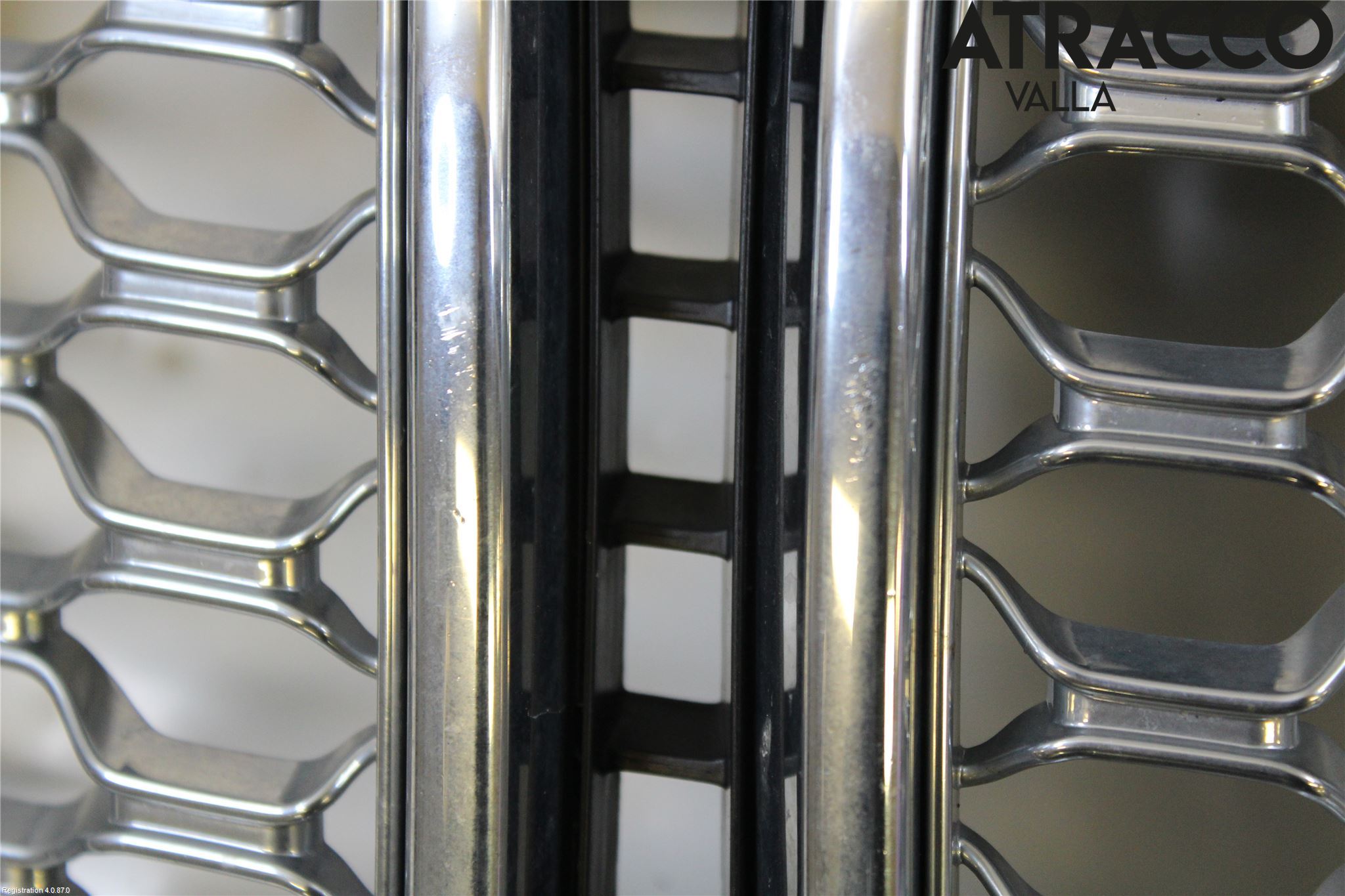 Jeep GRAND CHEROKEE 10-20 Grill Komp