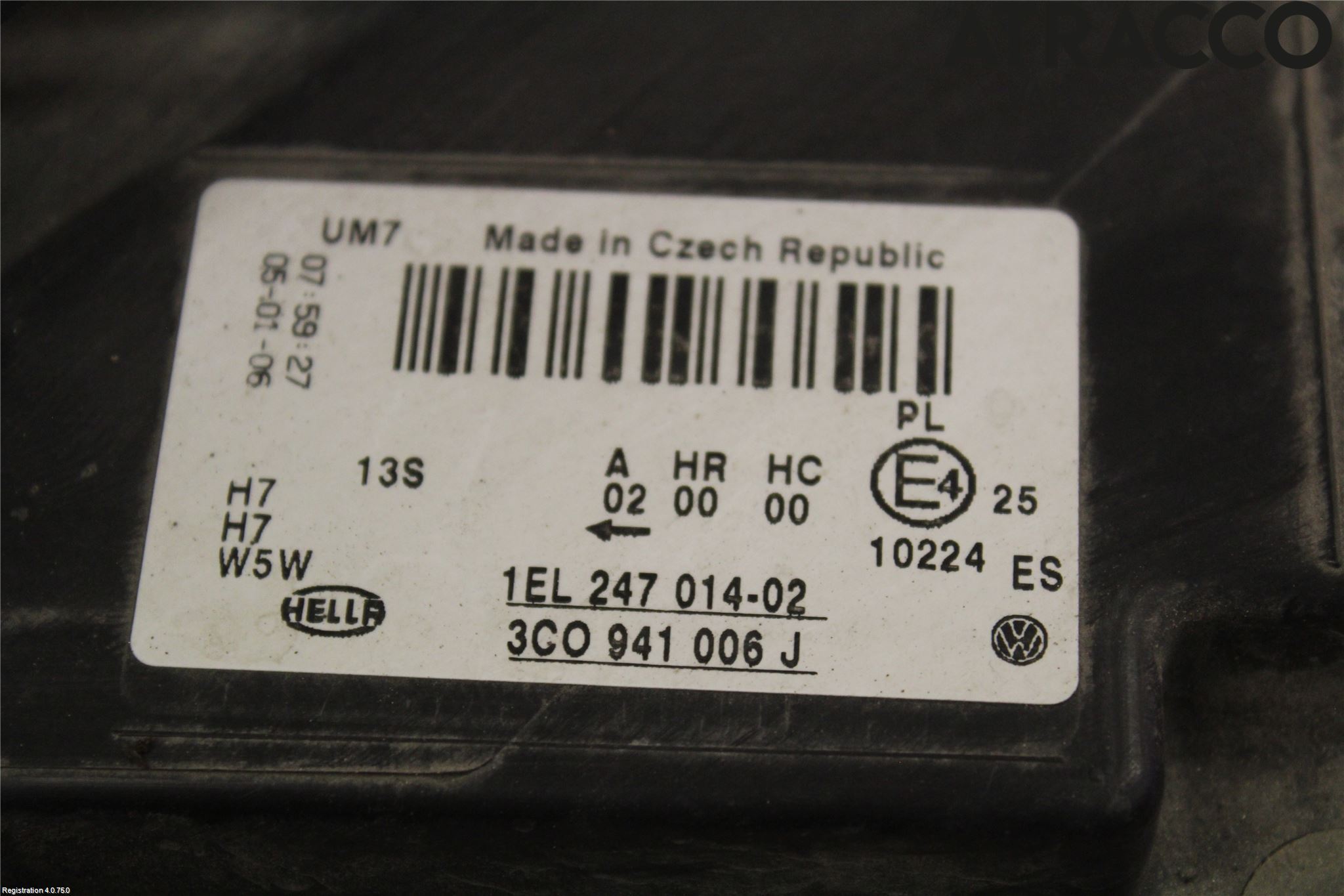 Volkswagen VW PASSAT 05-11 Strålkastare Höger