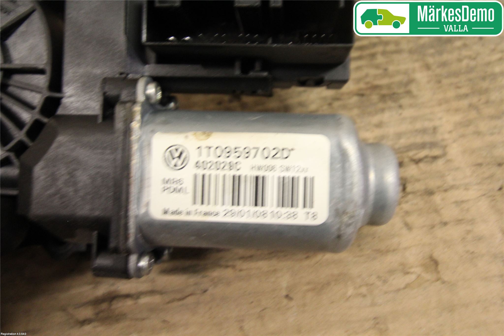 Volkswagen VW CADDY      04-10 Fönsterhissmotor