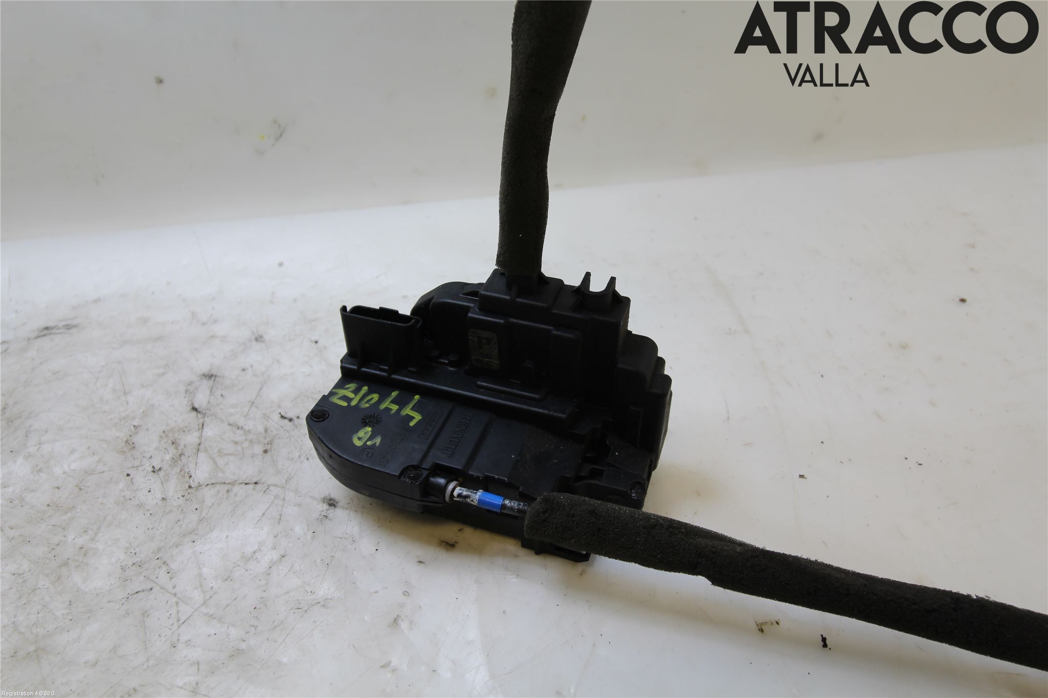 Nissan NAVARA 05-16 Låskista-Dörrlås