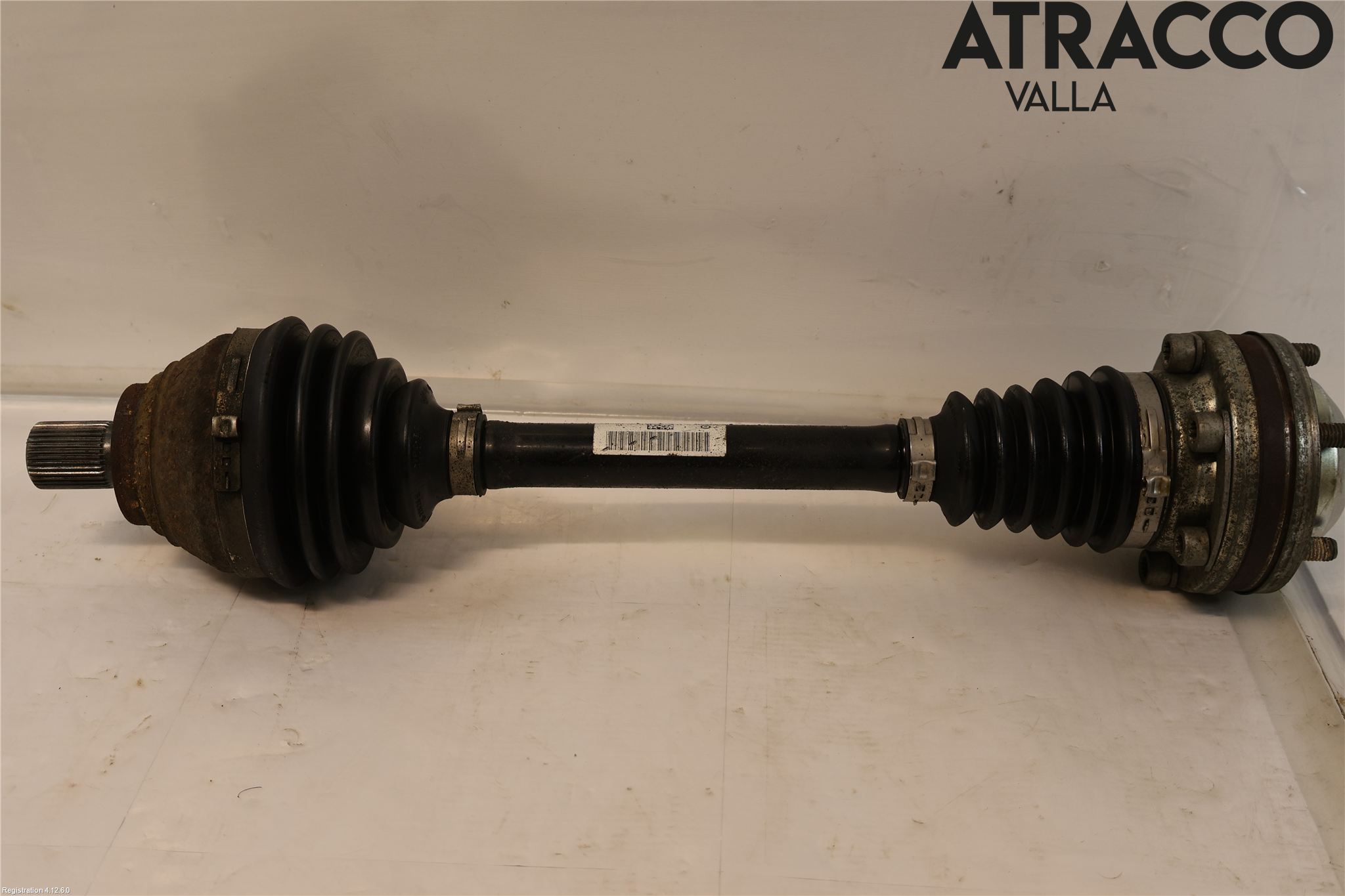 Volkswagen VW CADDY 16-20 Drivaxel Fram Vänster