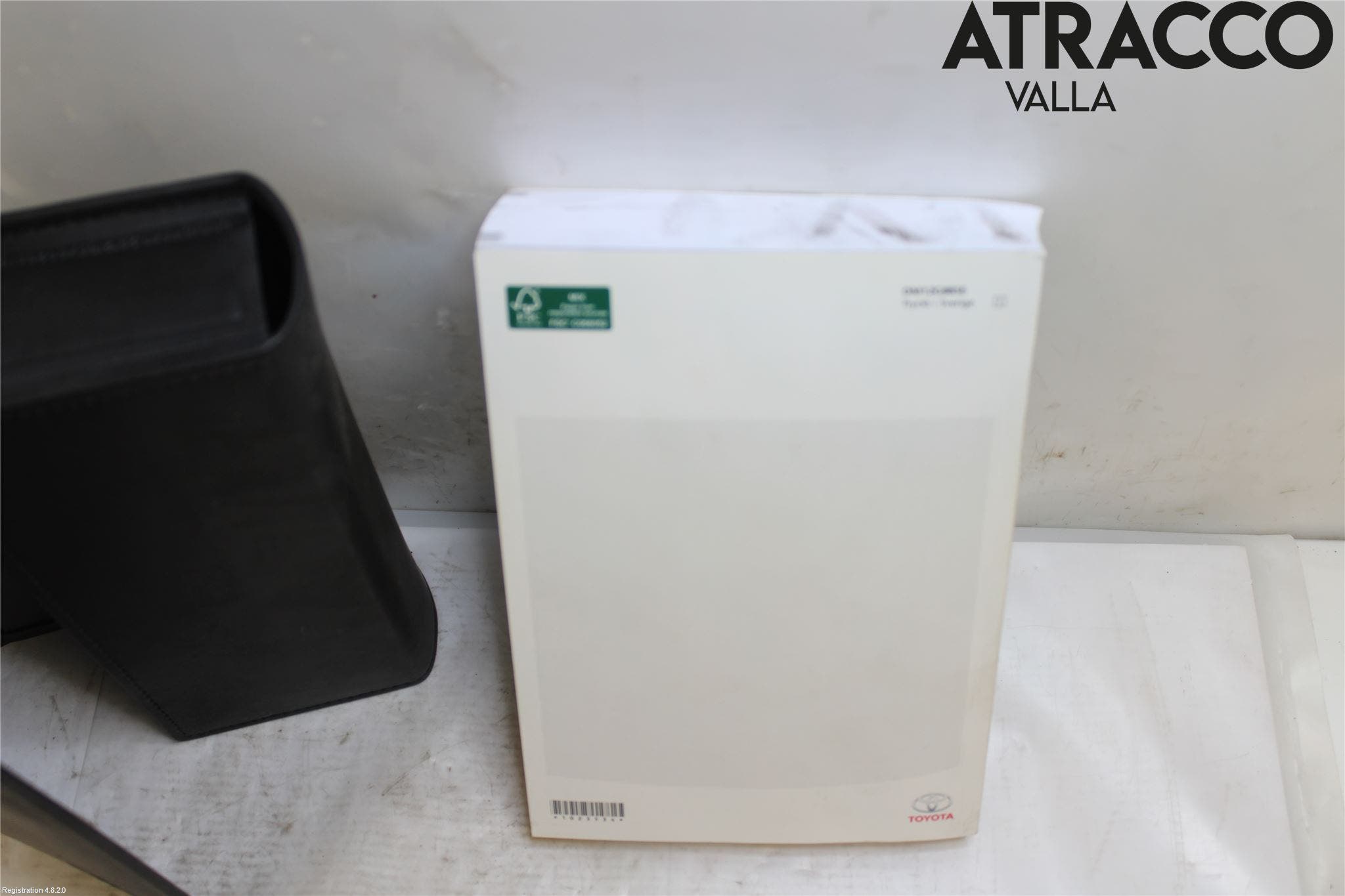 Toyota AURIS 13-19 Instruktionsbok