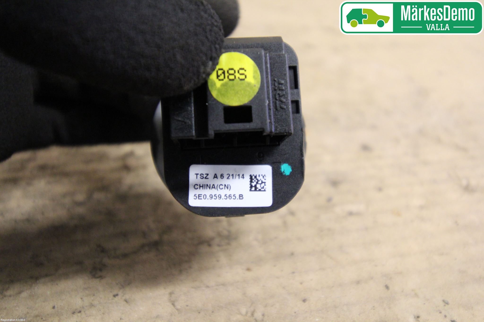 Skoda SUPERB 09-15 Strömställare Spegel