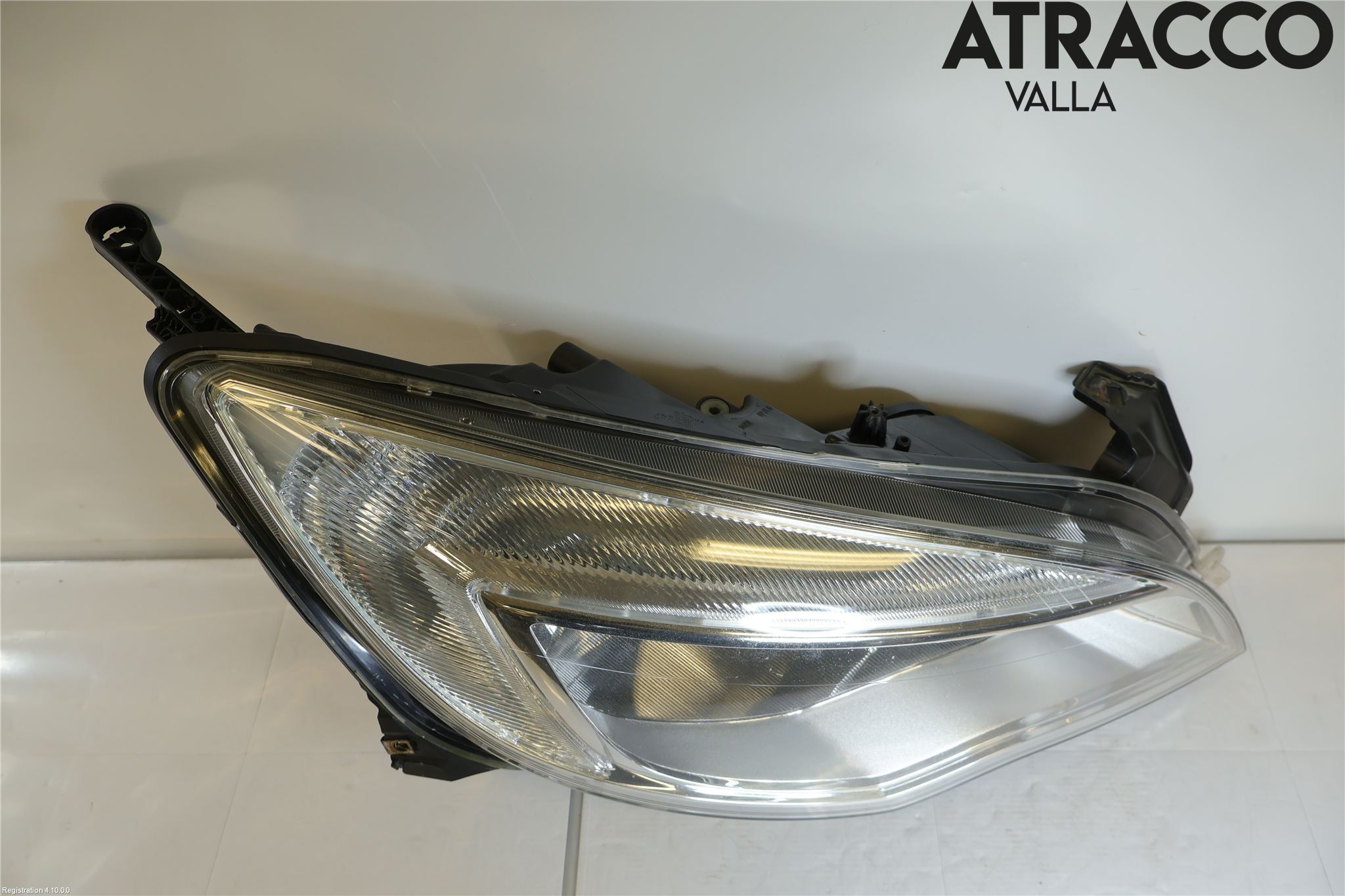 Opel ASTRA J 10-15 Strålkastare Höger