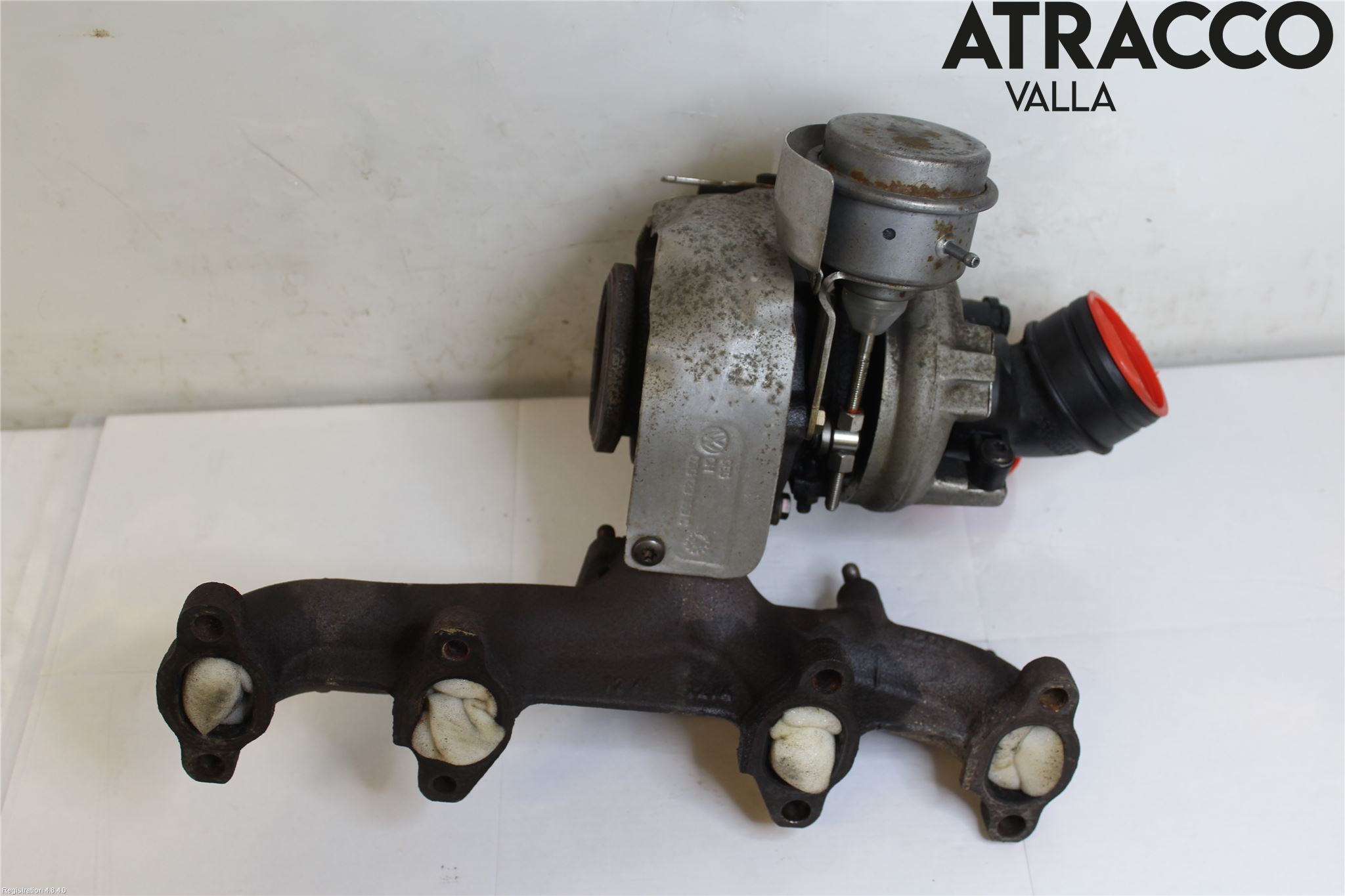 Volkswagen VW CADDY      04-10 Turboaggregat