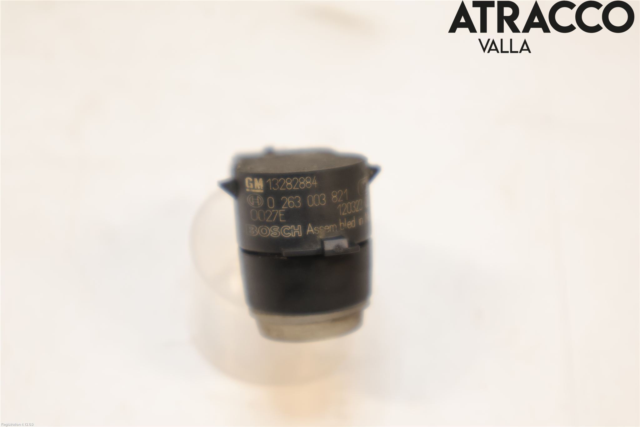 Opel ZAFIRA C 12-19 Parkeringshjälp Frontsensor