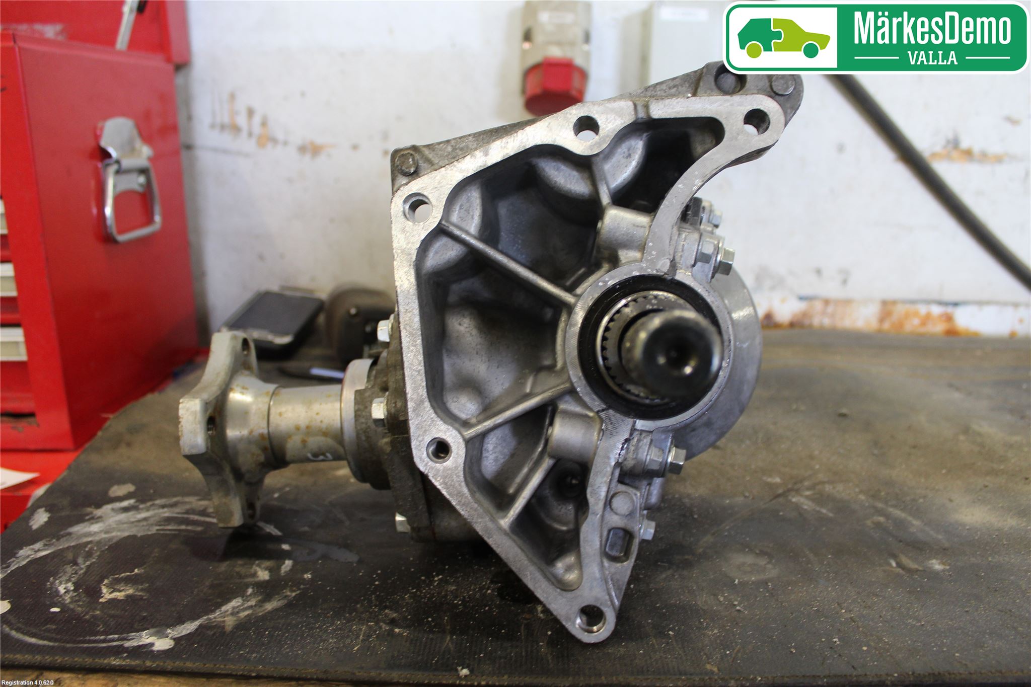 Dacia DUSTER 10-17 Växel Fördelningslåda