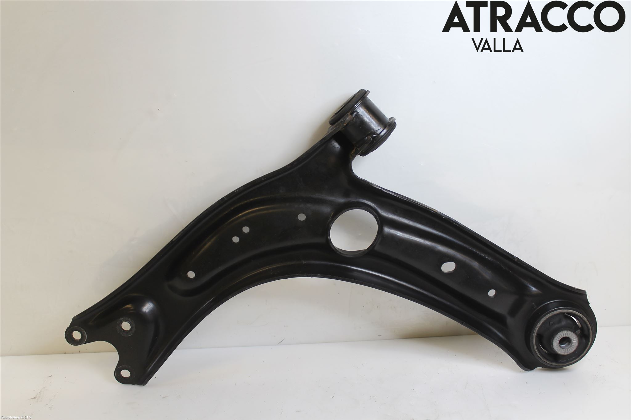 Volkswagen VW PASSAT 15-19 Bärarm Fram Undre Hö