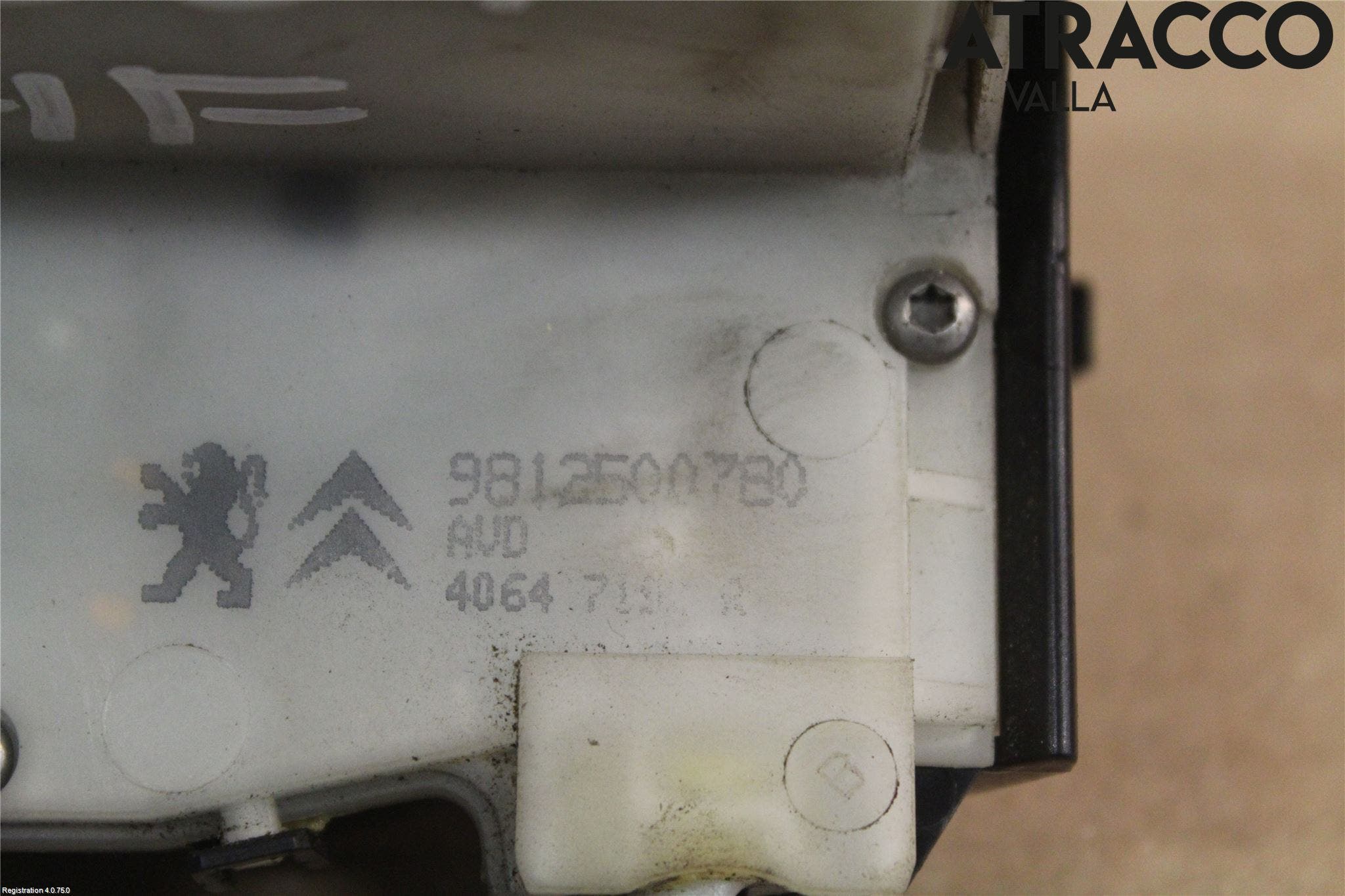 Peugeot 2008 13-20 Låskista-Dörrlås