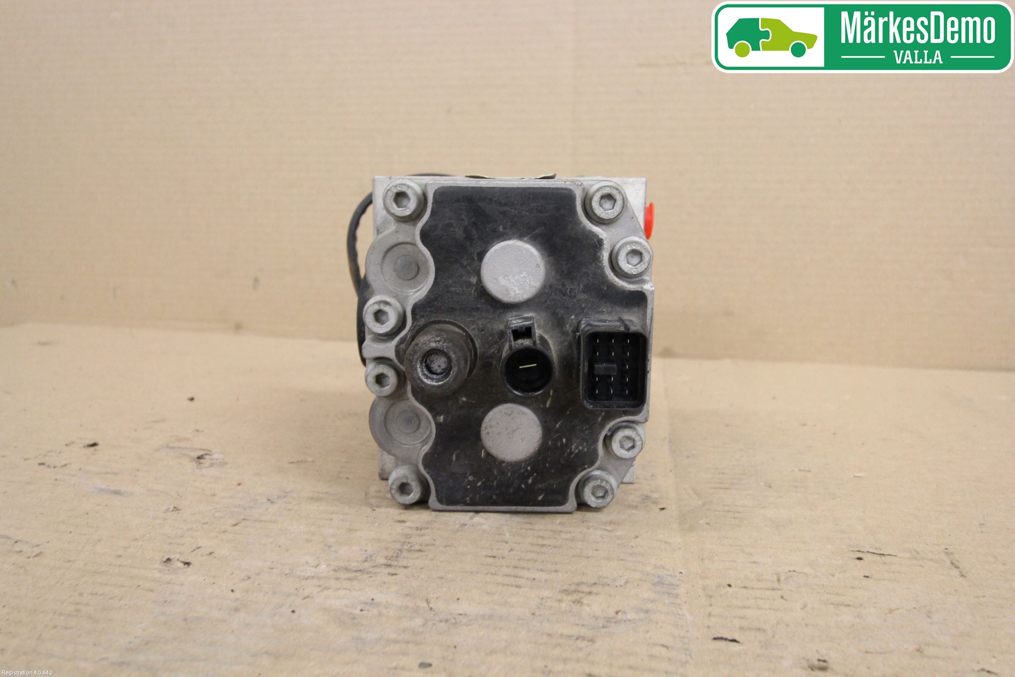 Landrover DEFENDER (L316) 07-16 Abs Hydraulaggregat