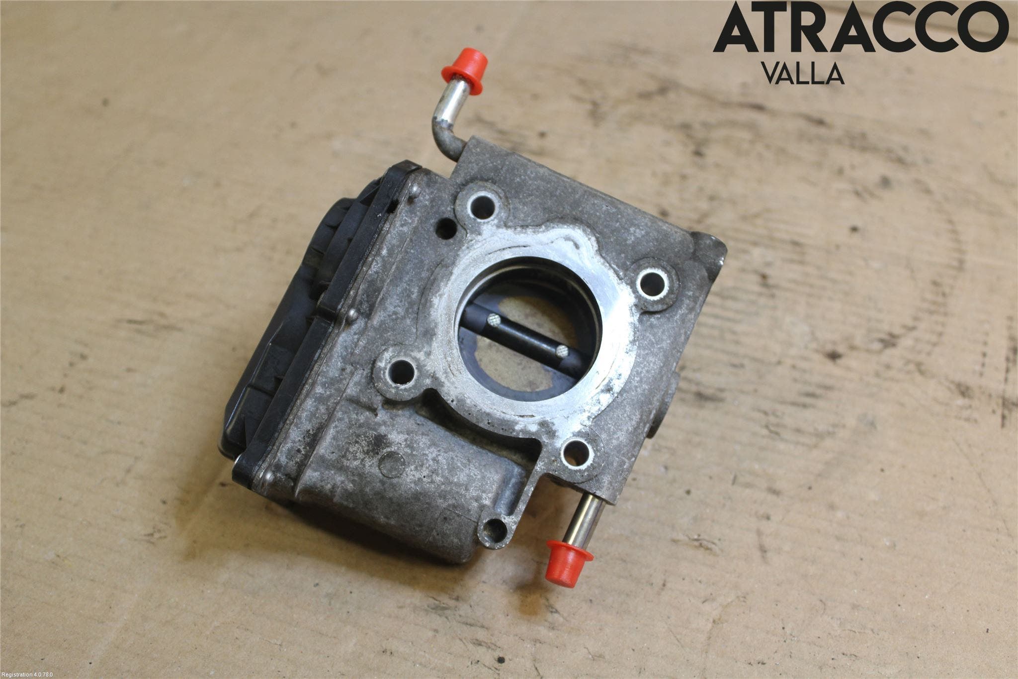 Mazda 2 (DE) 08-15 Injspjällhus