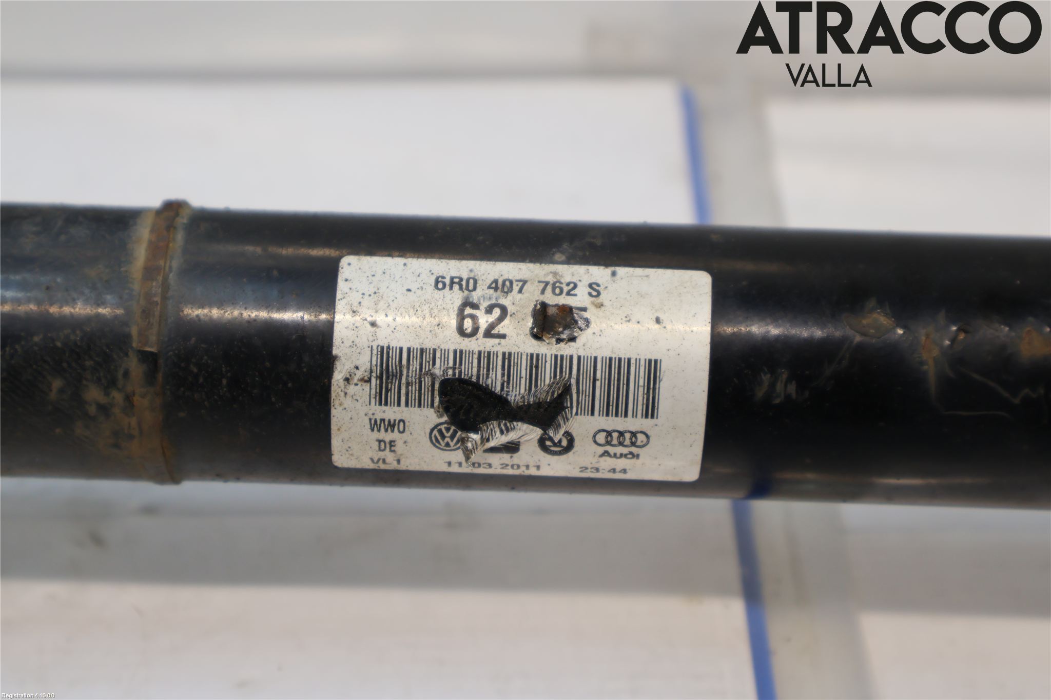 Volkswagen VW POLO 10-17 Drivaxel Fram Höger