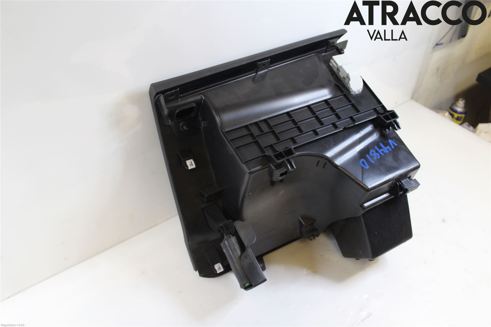 Peugeot 3008 17-24 Handskfack