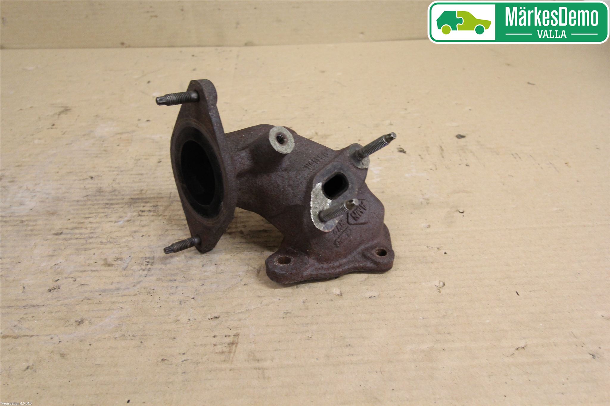 Renault CLIO III  09-12 Avgas Främre Rör