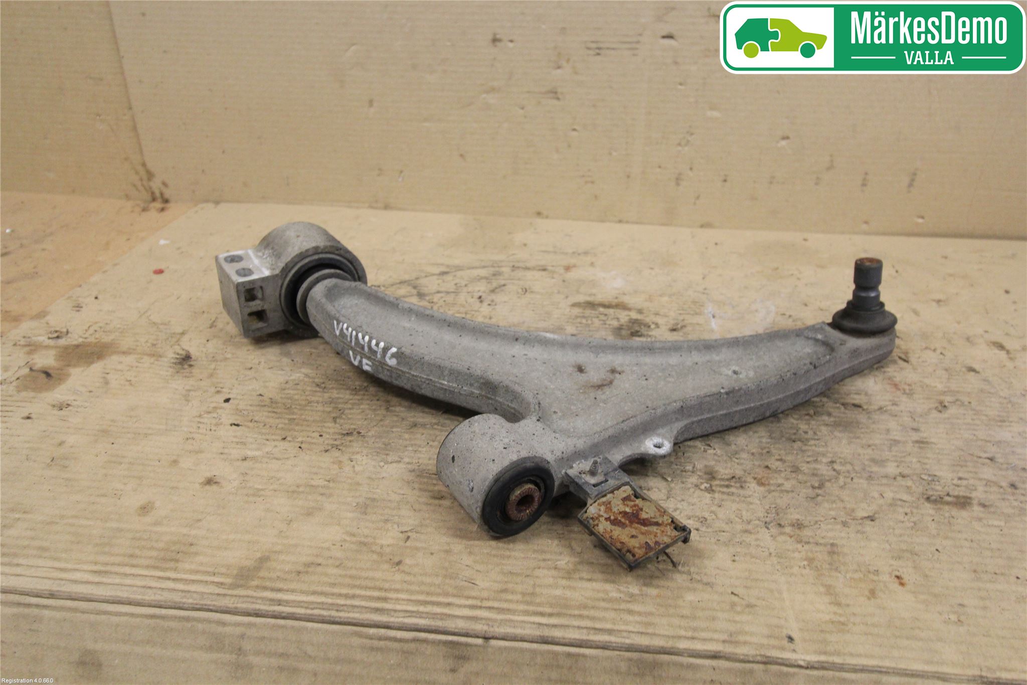 Saab 9-5 10-12 Bärarm Fram Undre Vä