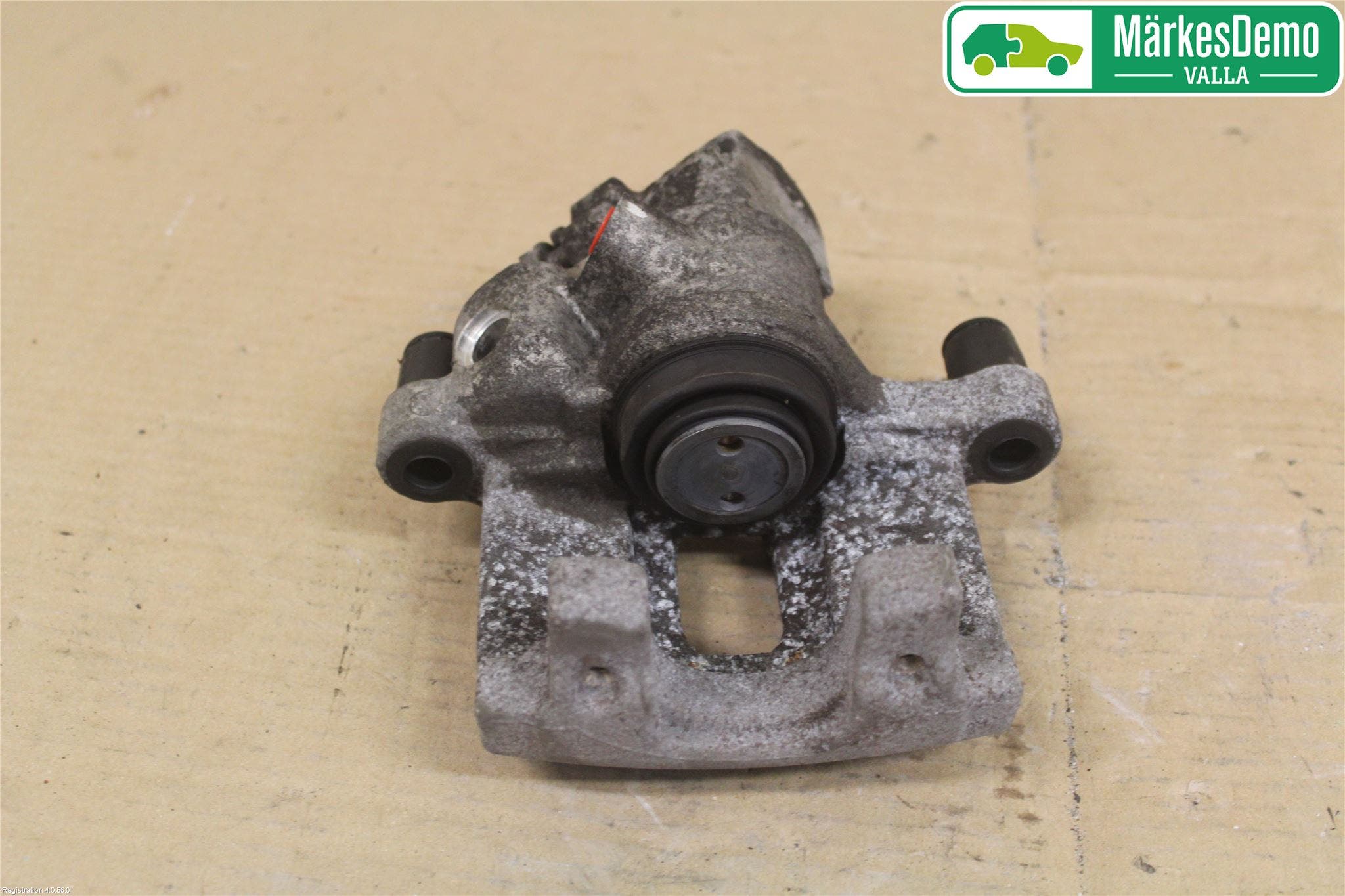 Volvo V40 12-19 Bromsok Bak Höger