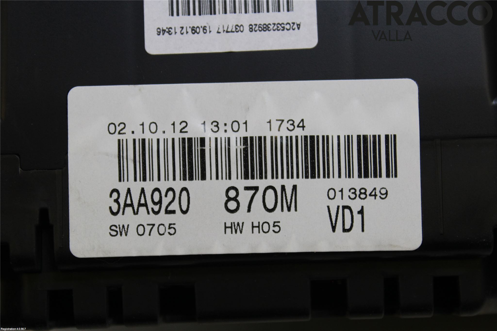Volkswagen VW PASSAT 11-14 Instrument Komb