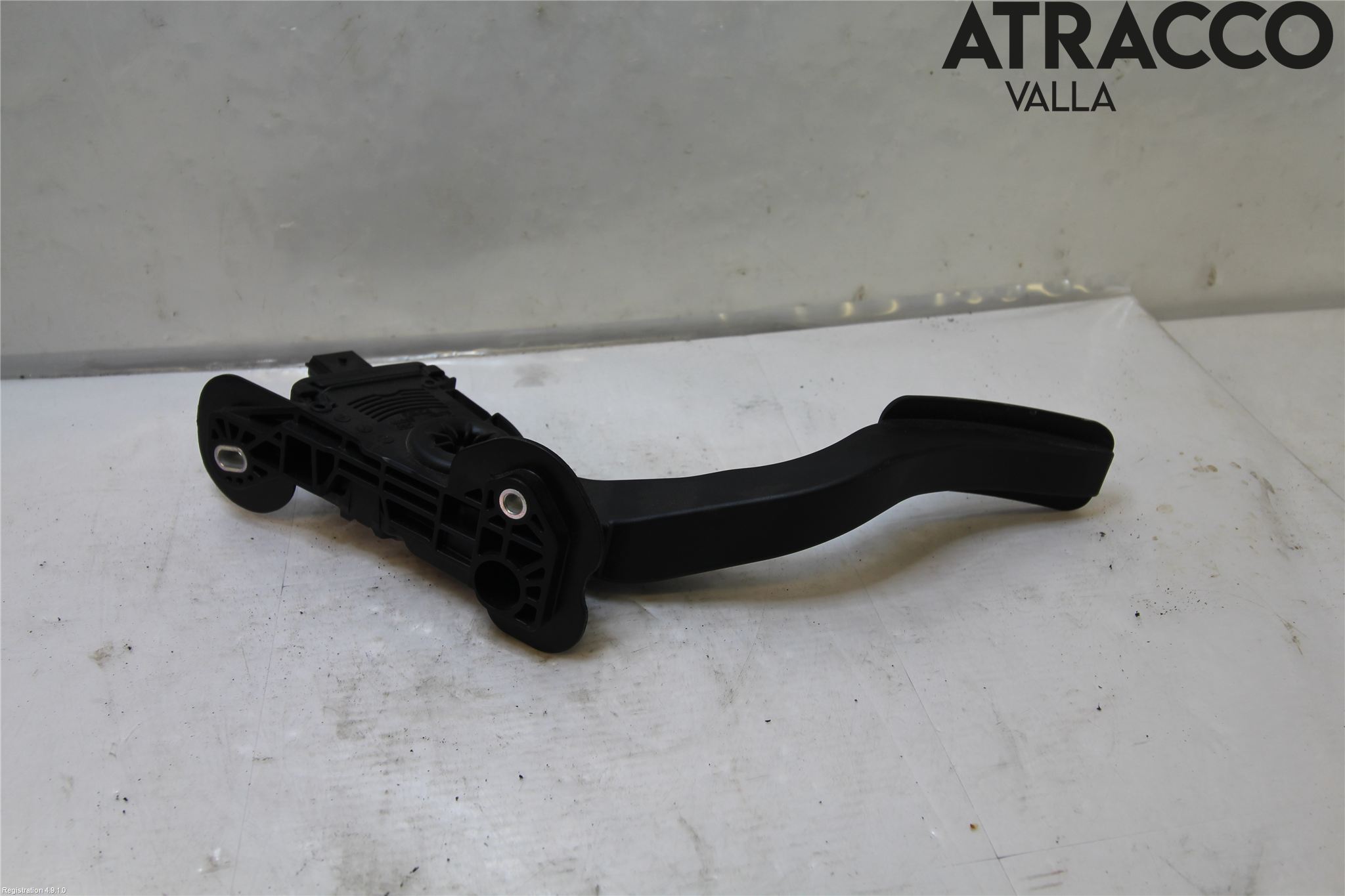 Tesla MODEL S 13- Gaspedal