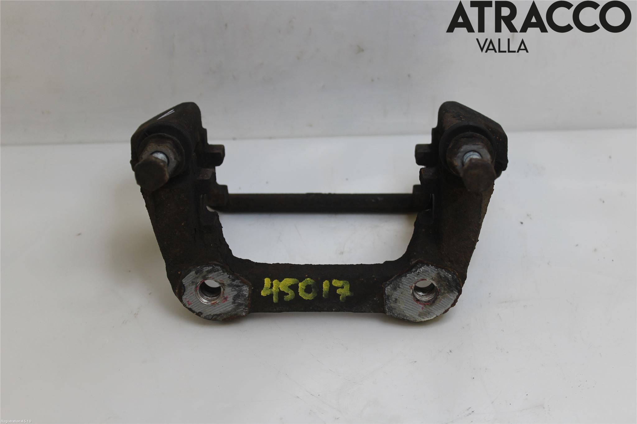 Volvo XC70 14-16 Bromsokshållare